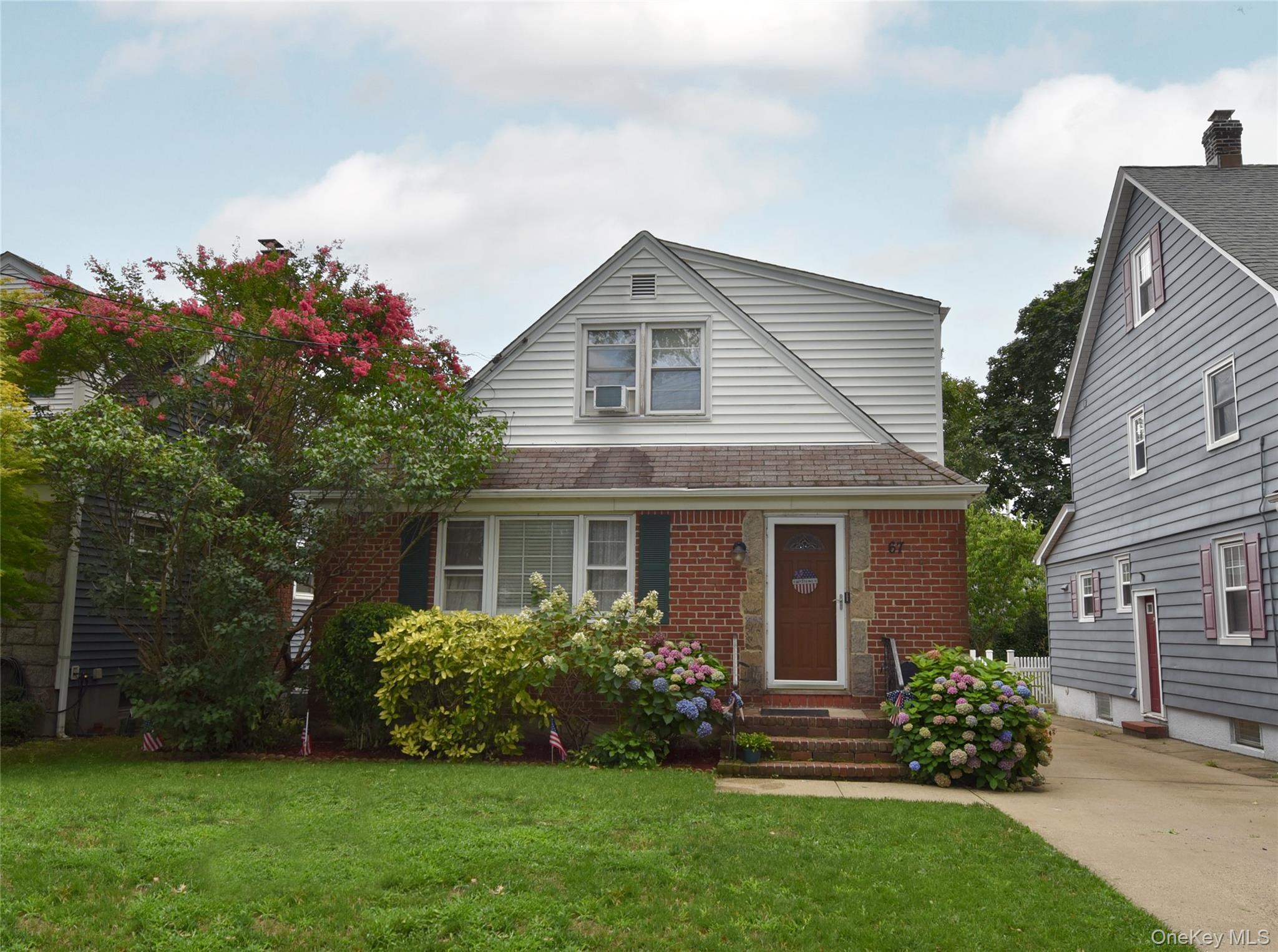 67 Iris Avenue, Floral Park NY 11001