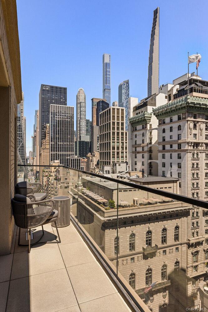 685 5TH Avenue Unit 19C, Manhattan NY 10022