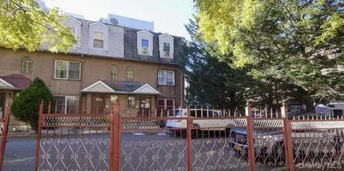 320 E 184TH Street, Bronx NY 10458