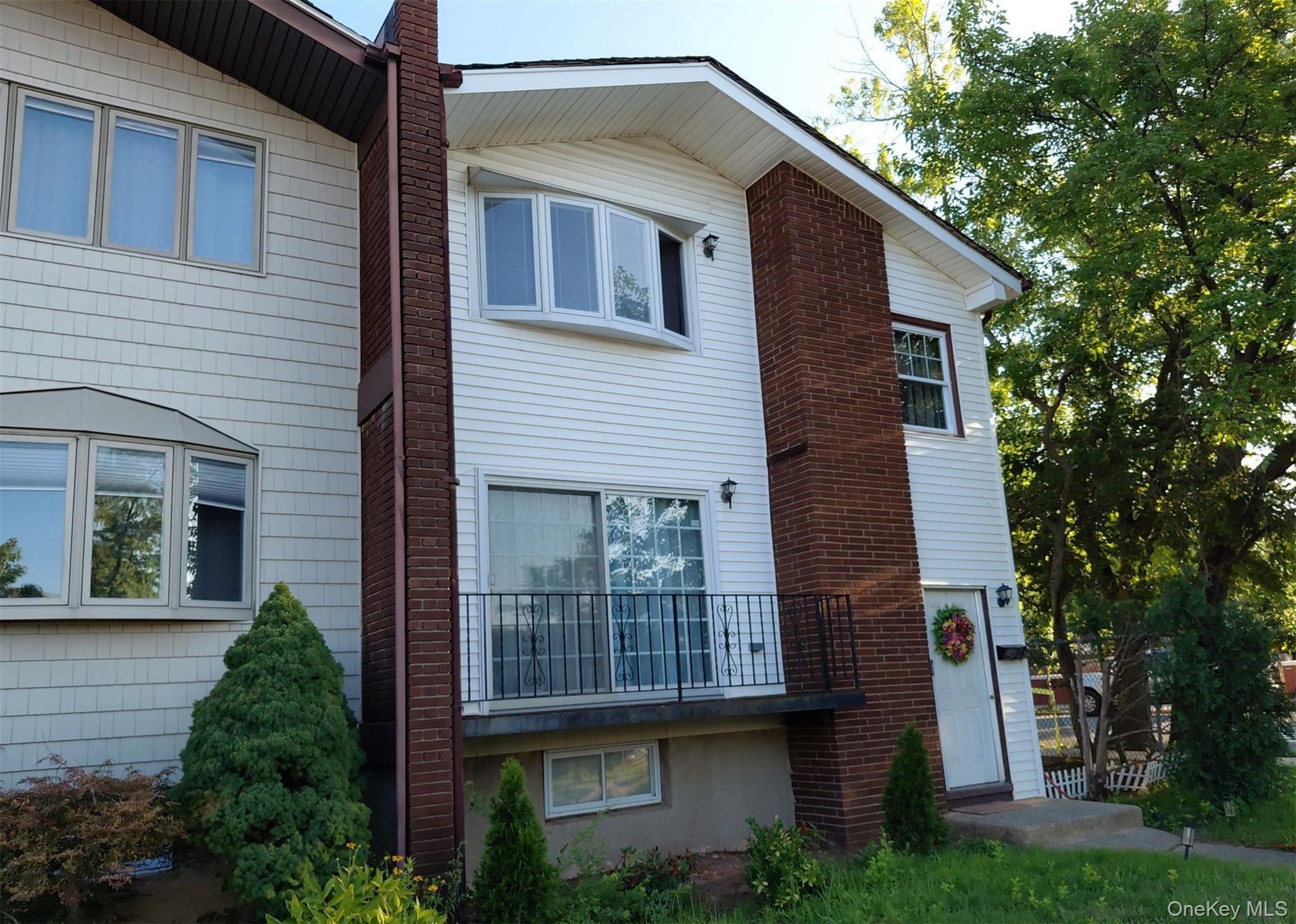 271 Leverett Avenue, Staten Island NY 10308