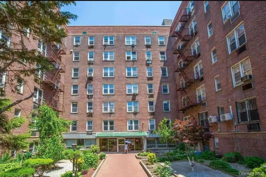 4343 Kissena Boulevard Unit 502, Flushing NY 11355
