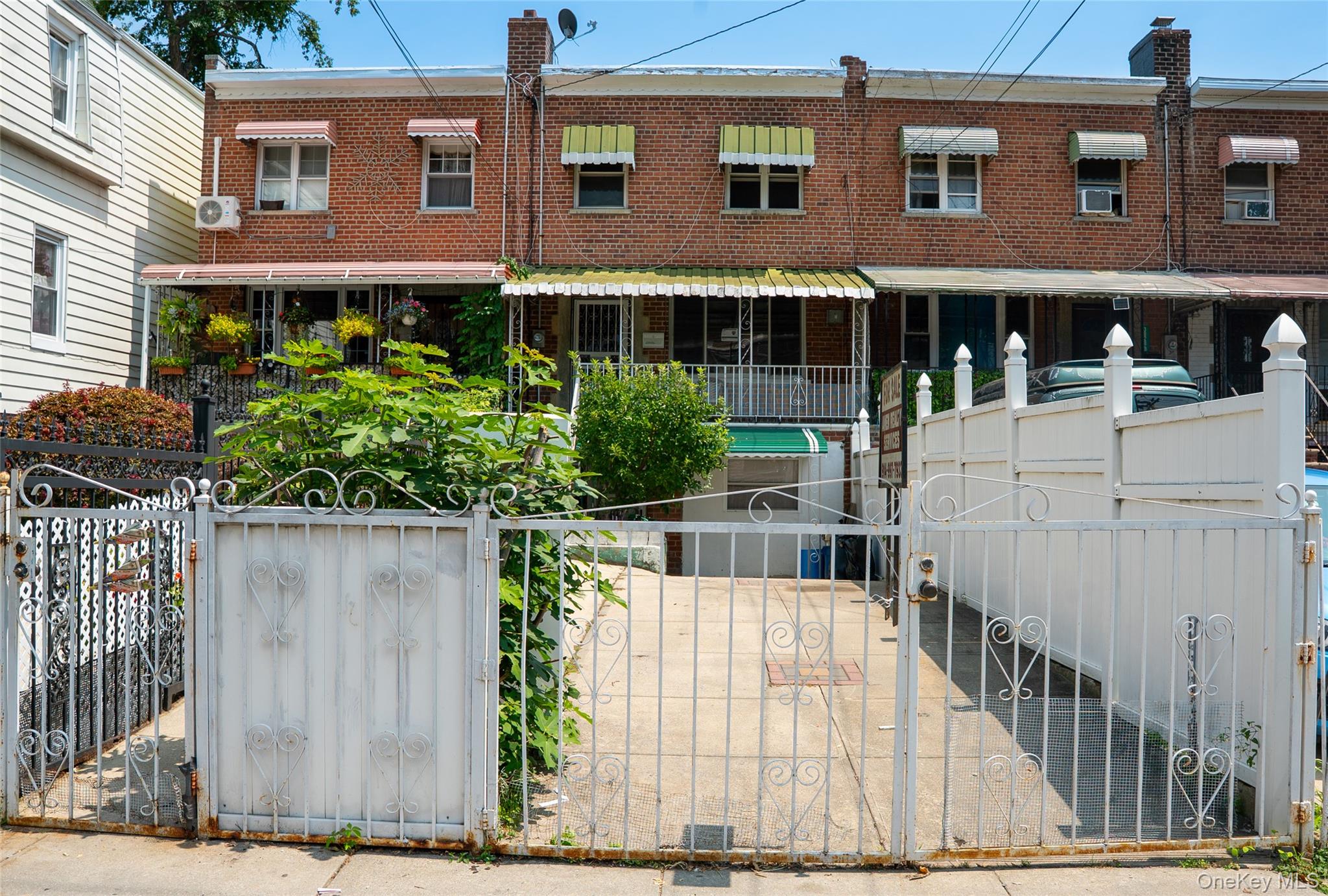 3830 Barnes Avenue, Bronx NY 10467