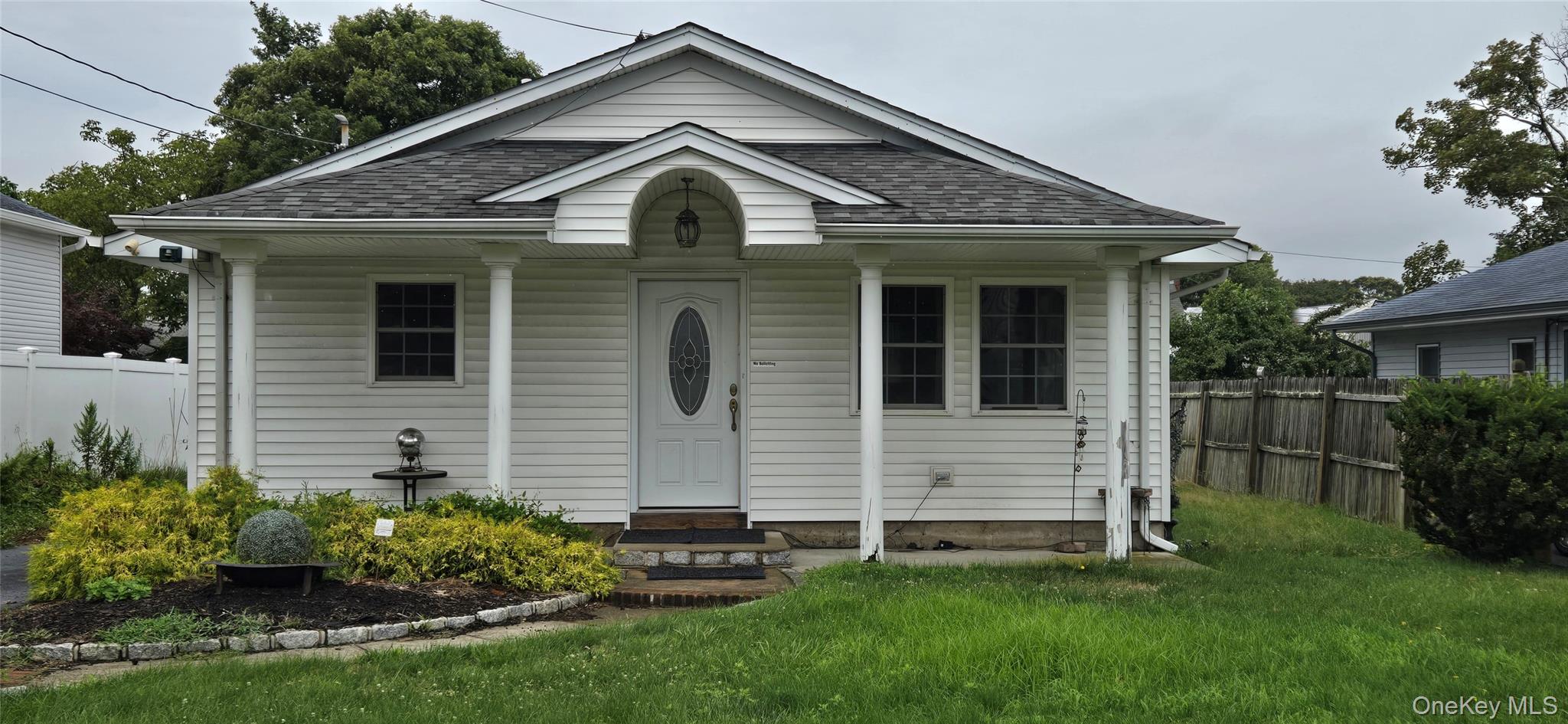 13 Manor Drive, Shirley NY 11967