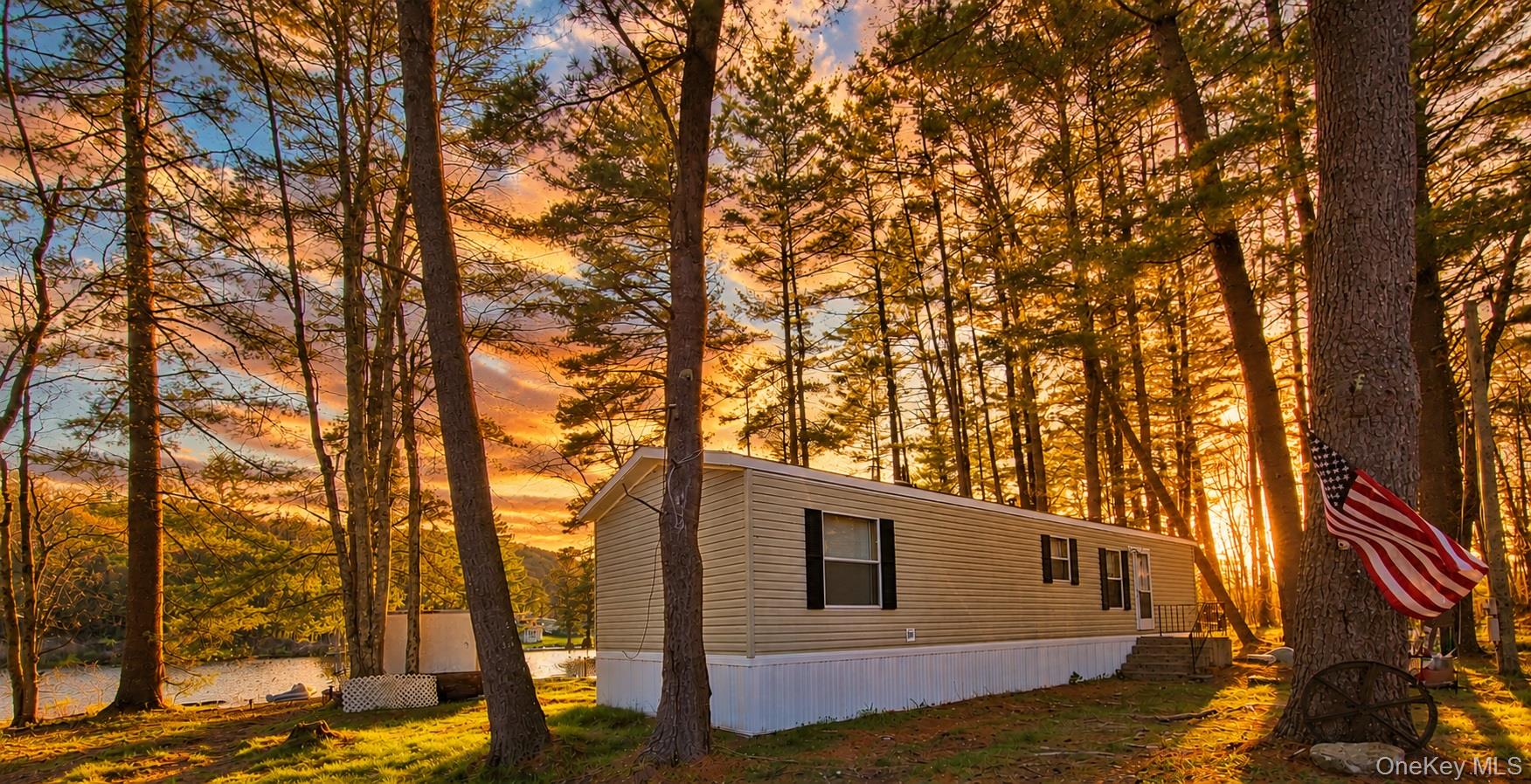 25 George Segar Road, Swan Lake NY 12783