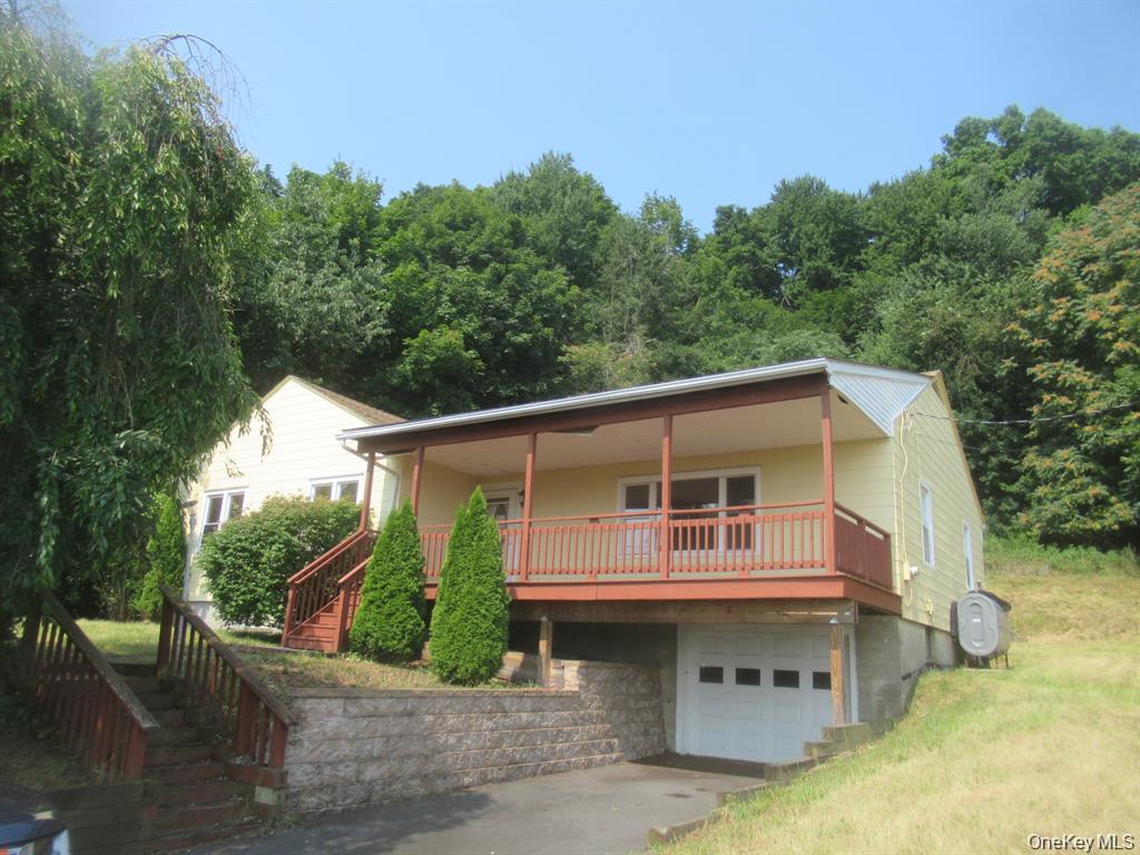 33 Meadow Avenue, Chester NY 10918