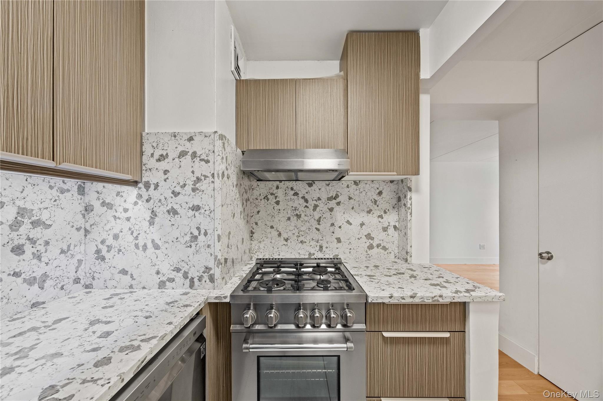 220 Manhattan Avenue Unit 2N, Manhattan NY 10025
