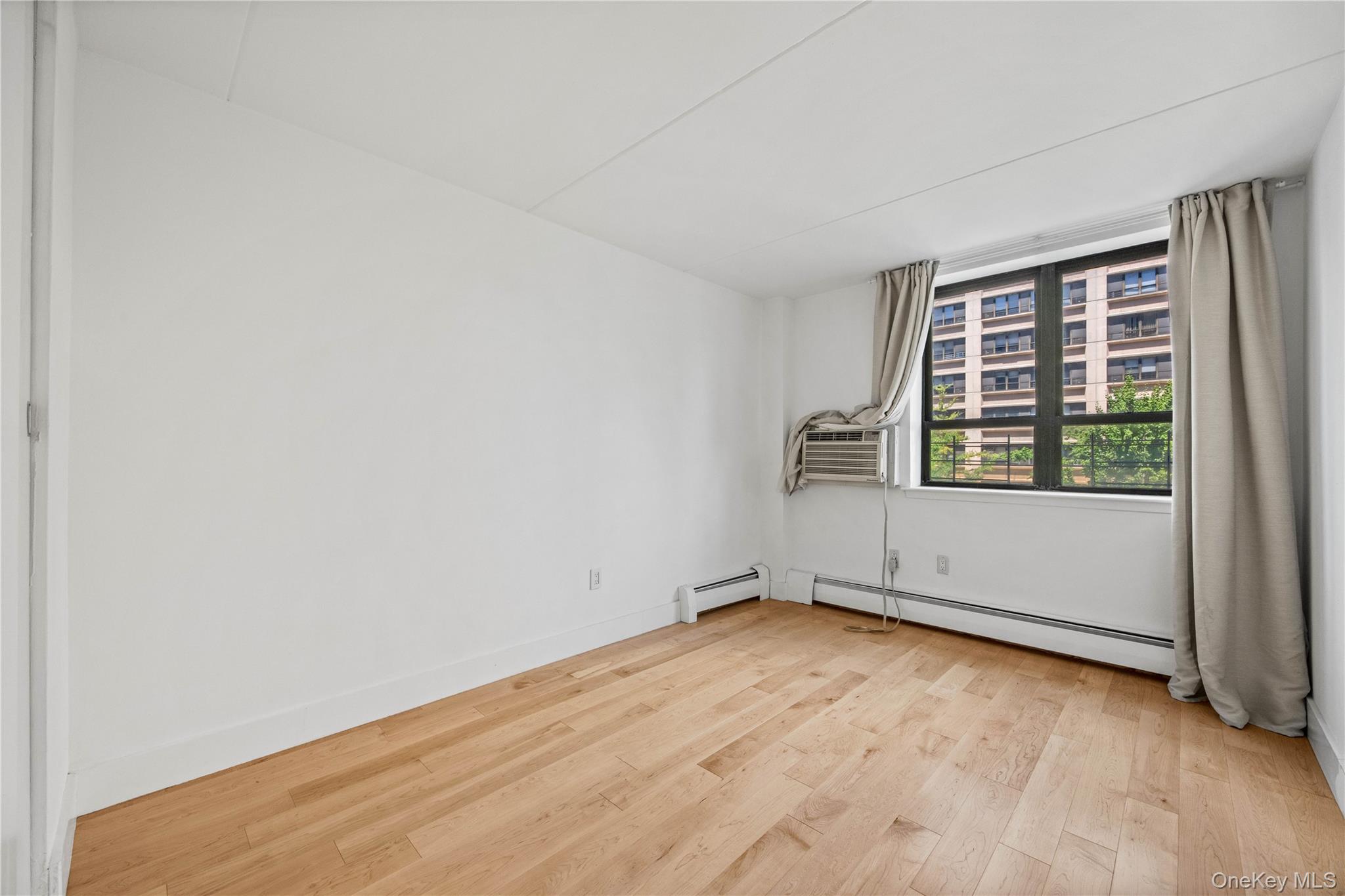 220 Manhattan Avenue Unit 2N, Manhattan NY 10025