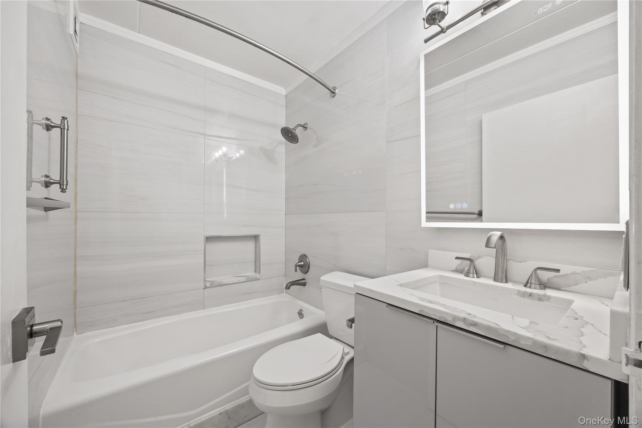 220 Manhattan Avenue Unit 2N, Manhattan NY 10025