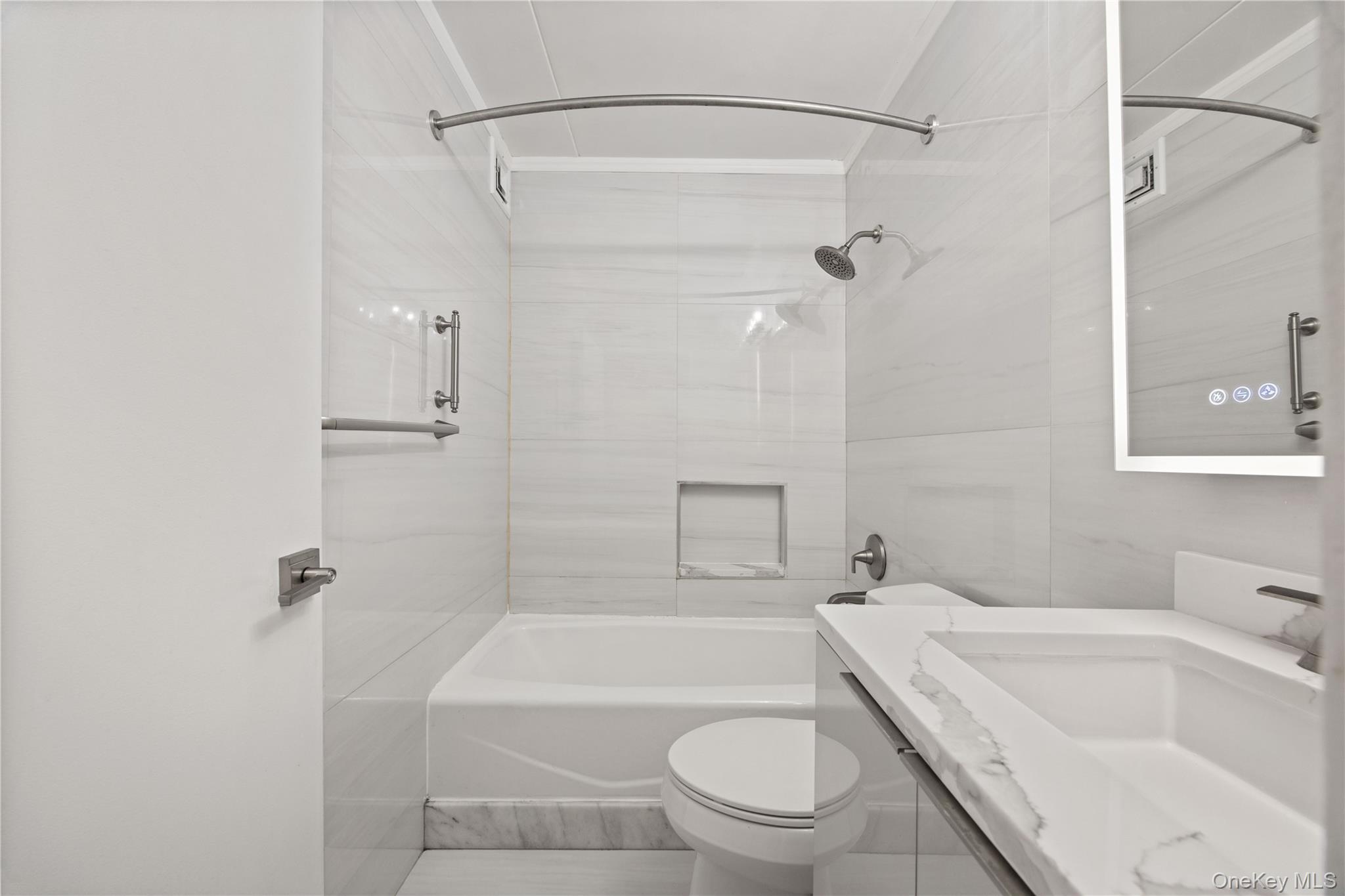 220 Manhattan Avenue Unit 2N, Manhattan NY 10025
