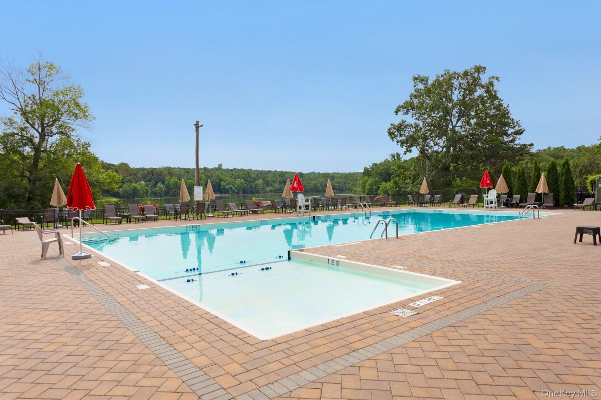 26 Kenneth Stuart Unit A, Mohegan Lake NY 10547