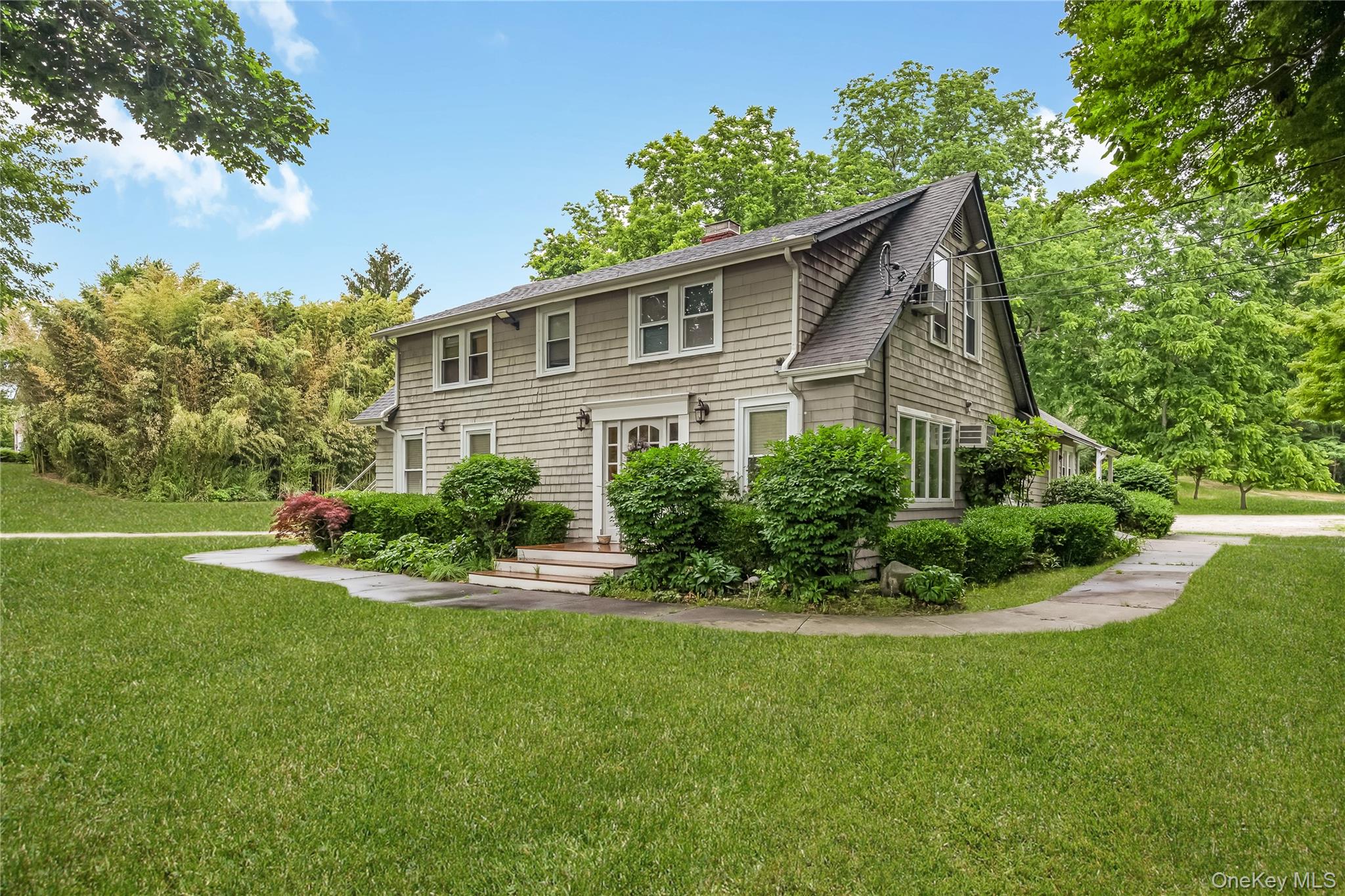 645 Middle Country Road, Middle Island NY 11953