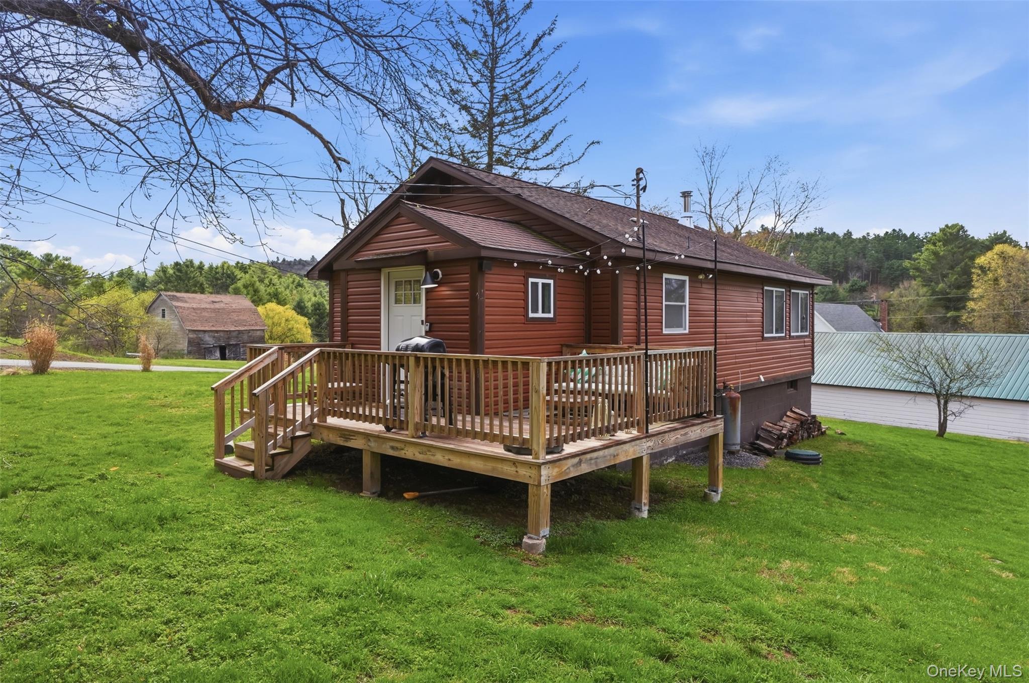 27 Old County Road, Cochecton NY 12726