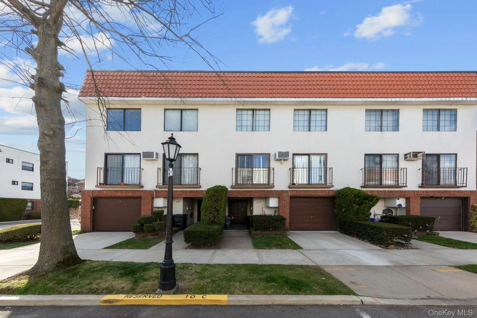 340 Julius Road Unit 9D, College Point NY 11356