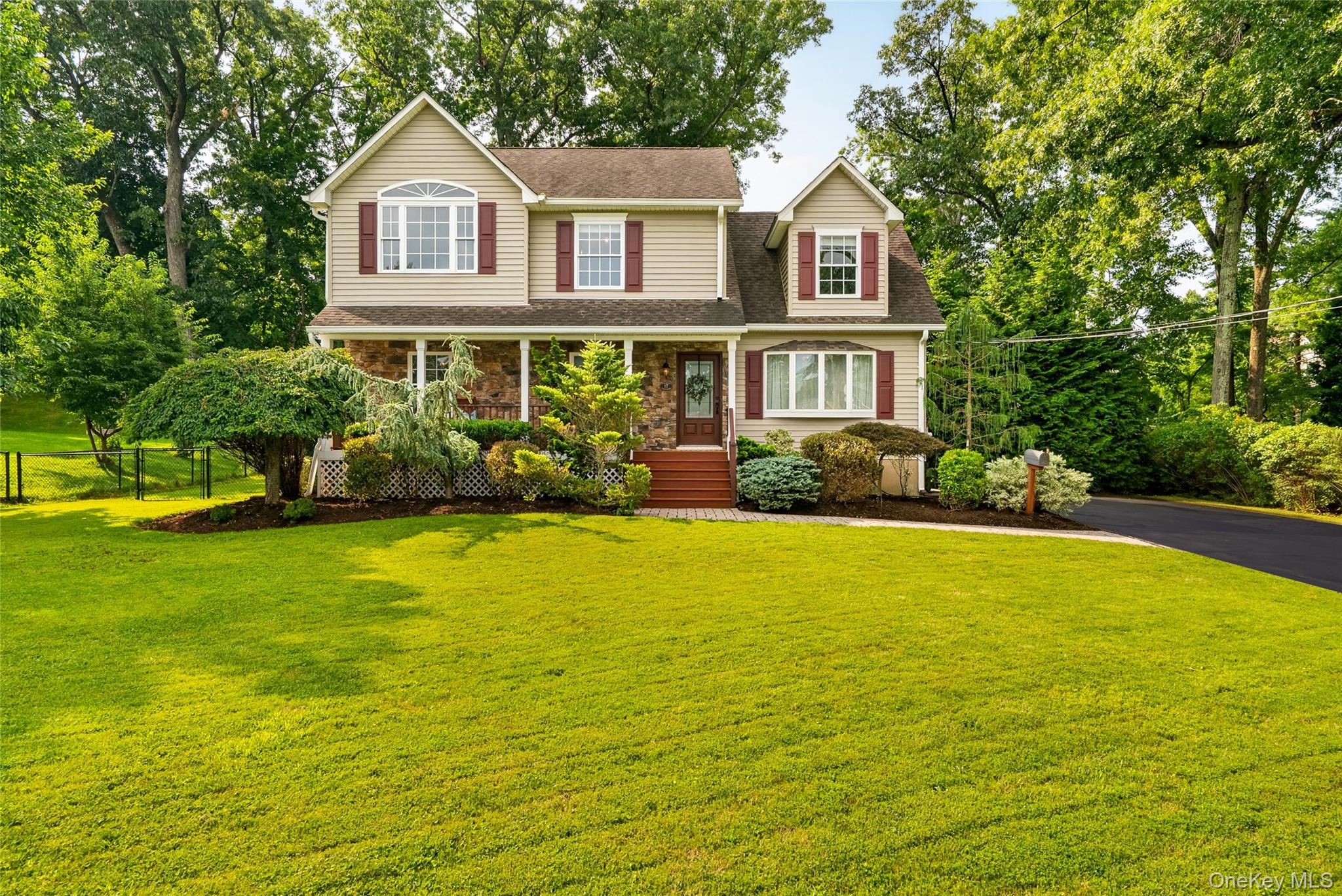 17 Nanuet Avenue, Nanuet NY 10954