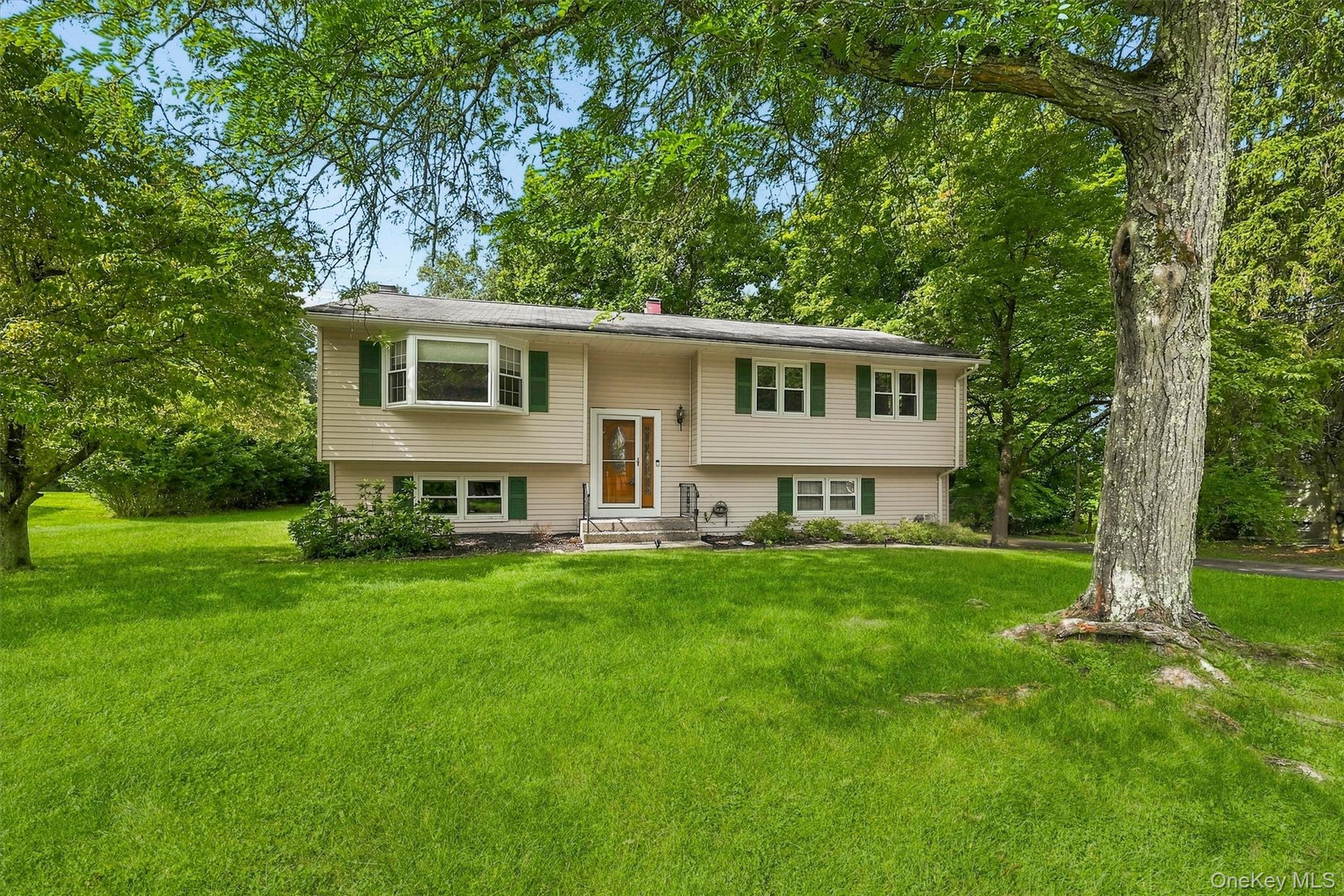 5 McGarrah Road, Monroe NY 10950