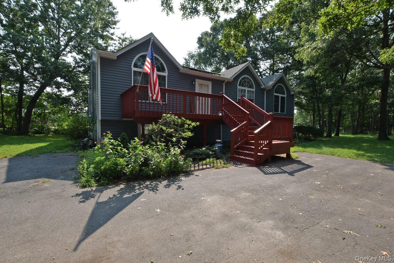 224C Country Road, Medford NY 11763