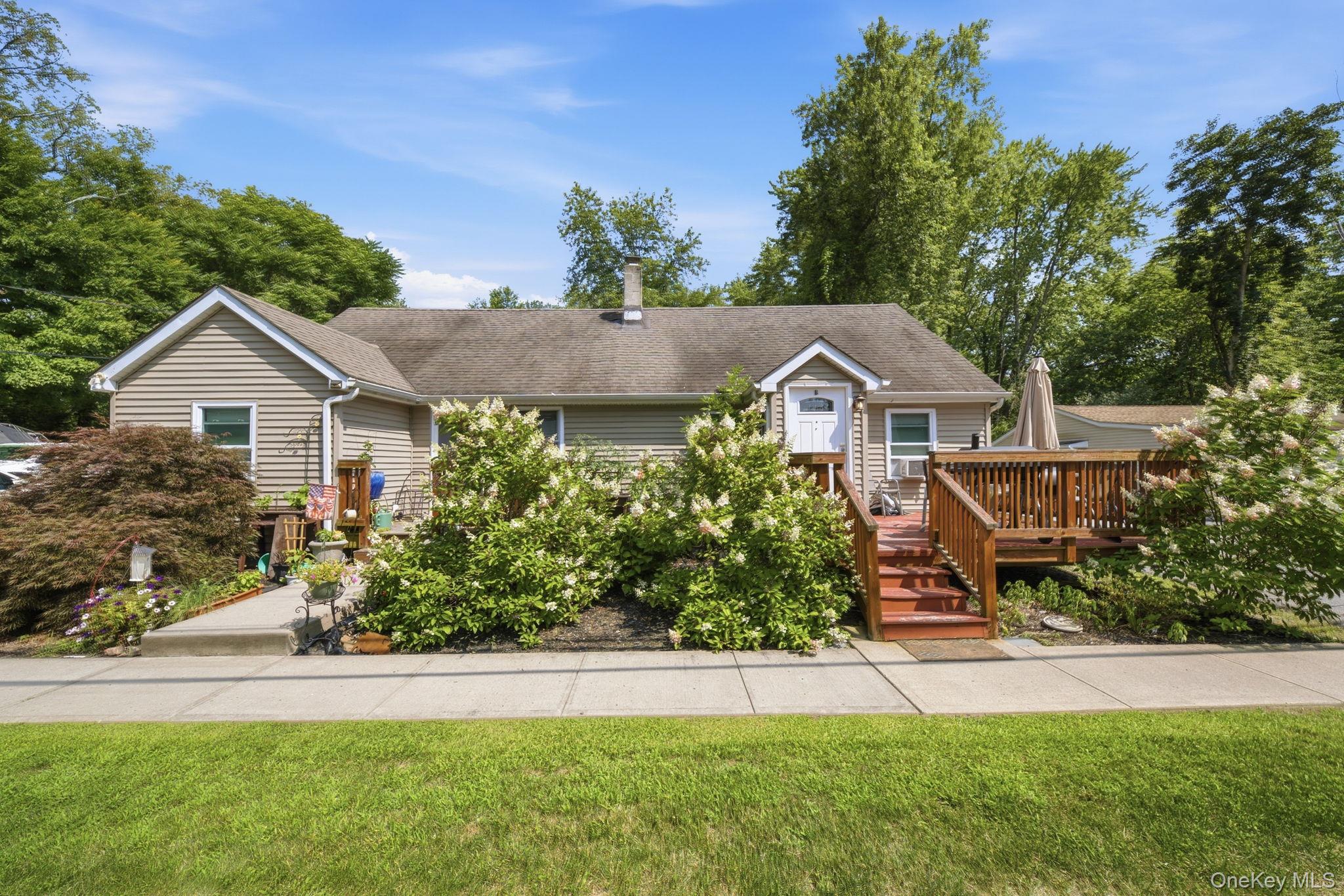 1614 Route 9G, Hyde Park NY 12538
