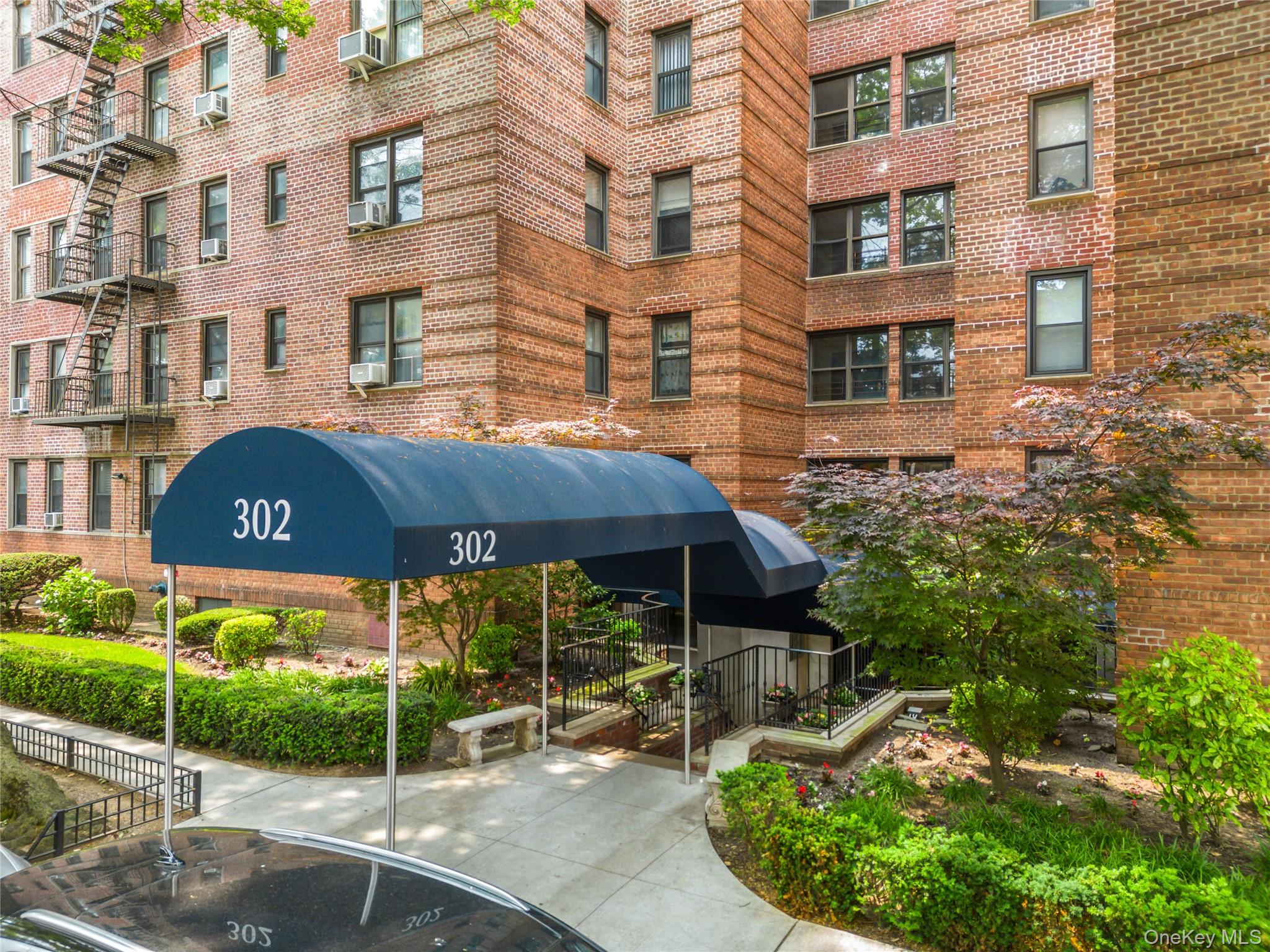 302 96th Street Unit 4G, Brooklyn NY 11209