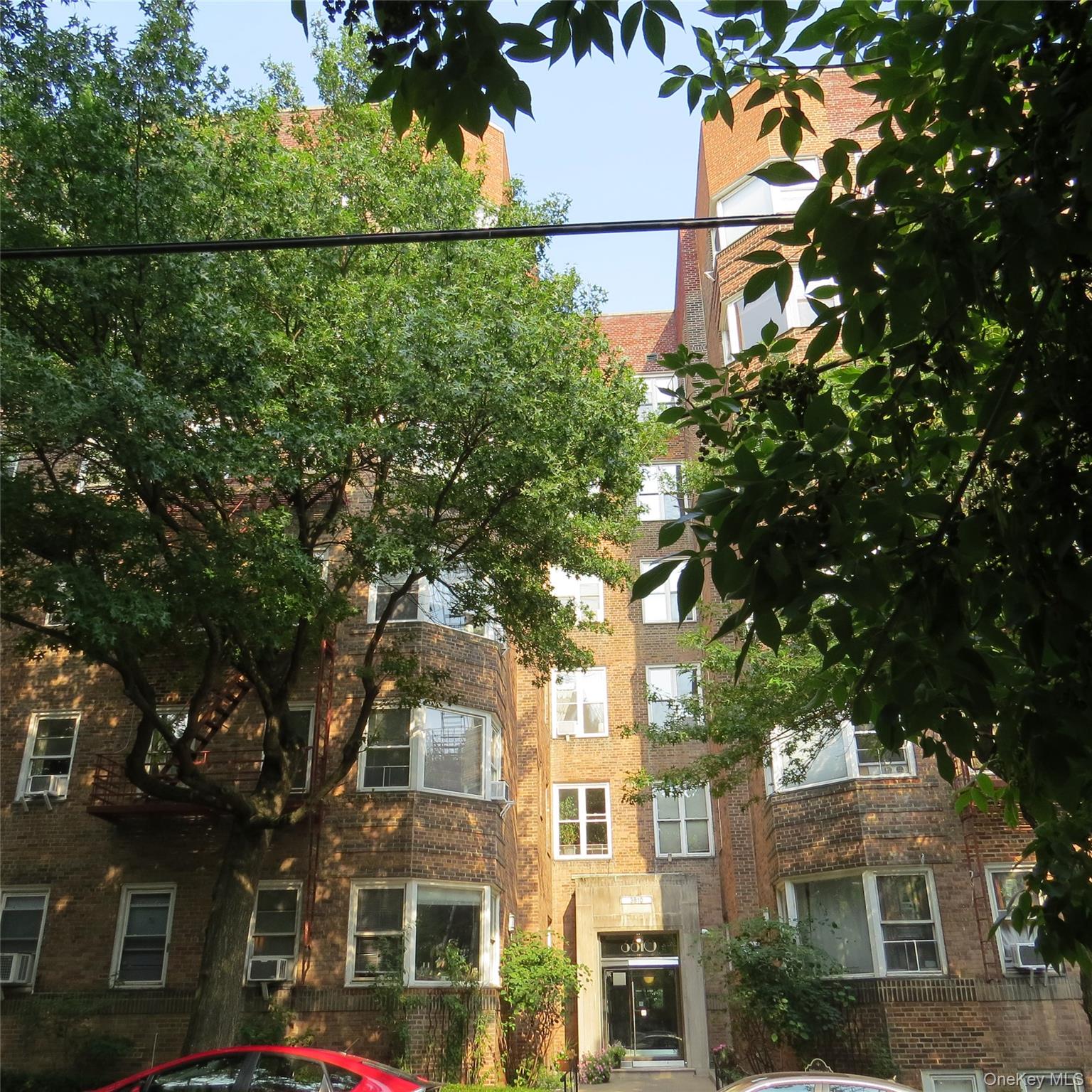 3810 Greystone Avenue Unit 602, Bronx NY 10463