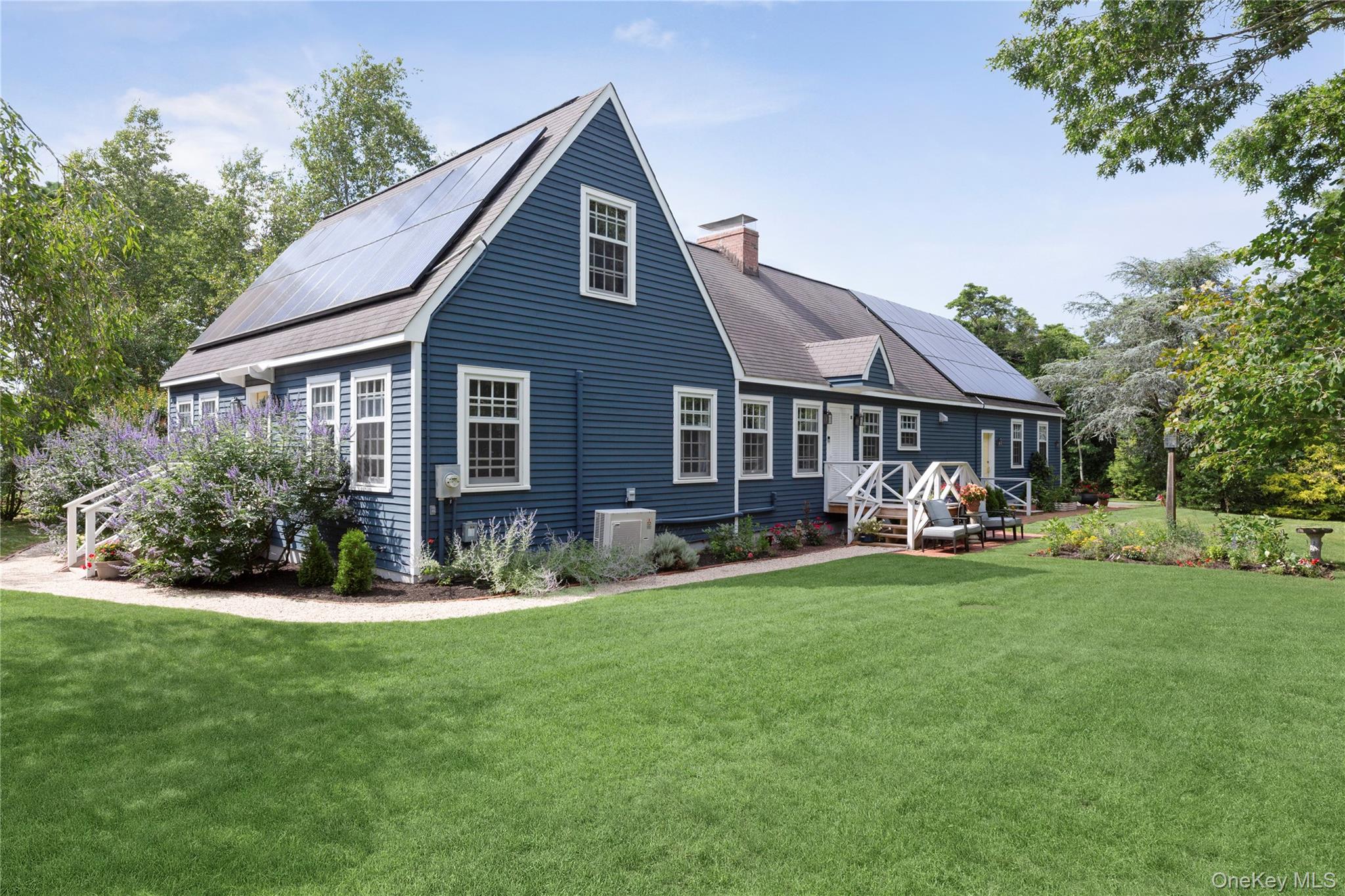 9 Aberdeen Lane, Southampton NY 11968