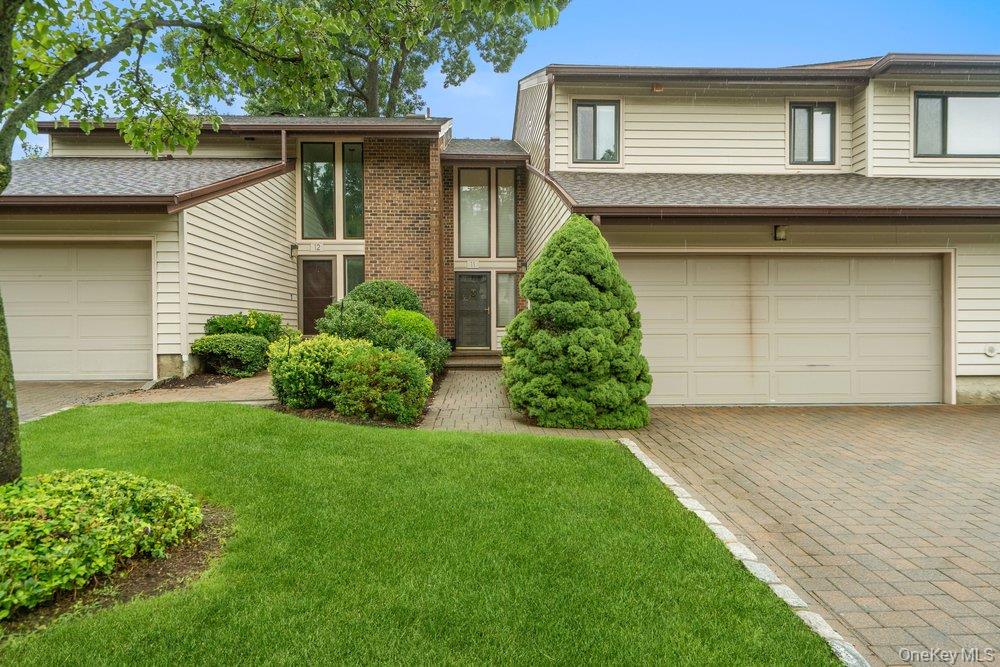 11 Maple Run Drive, Jericho NY 11753