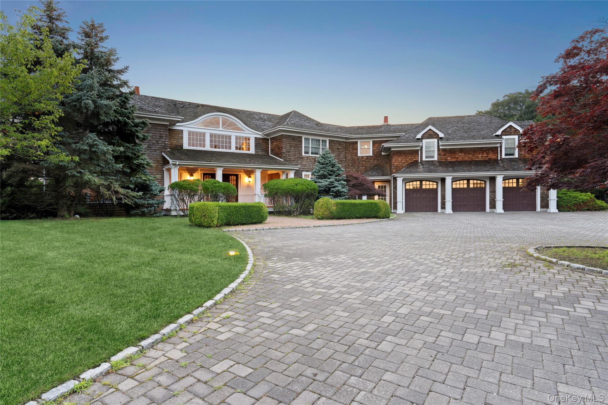 19 Jagger Lane, Westhampton NY 11977