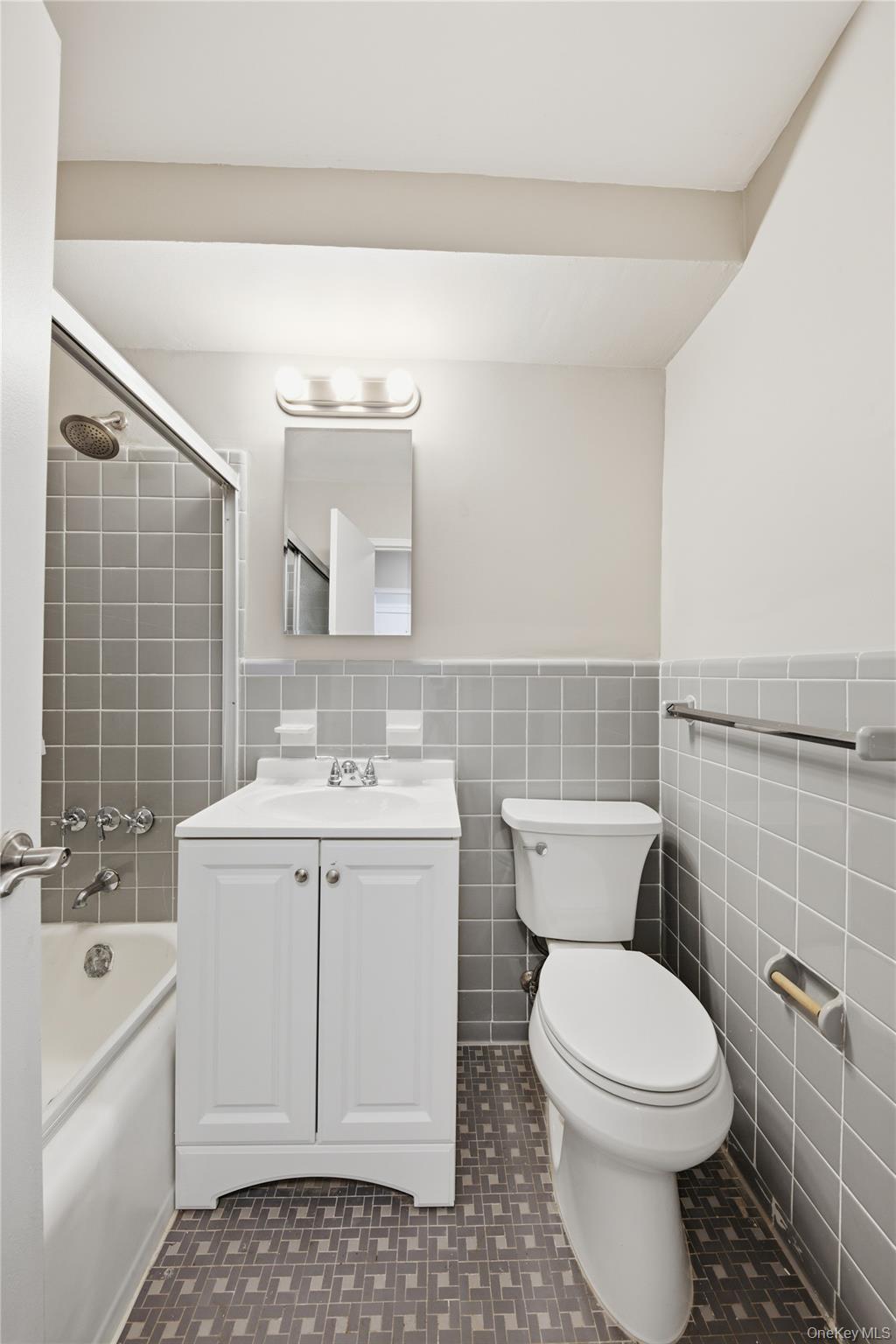 310 E 70th Street Unit 5C, Manhattan NY 10021
