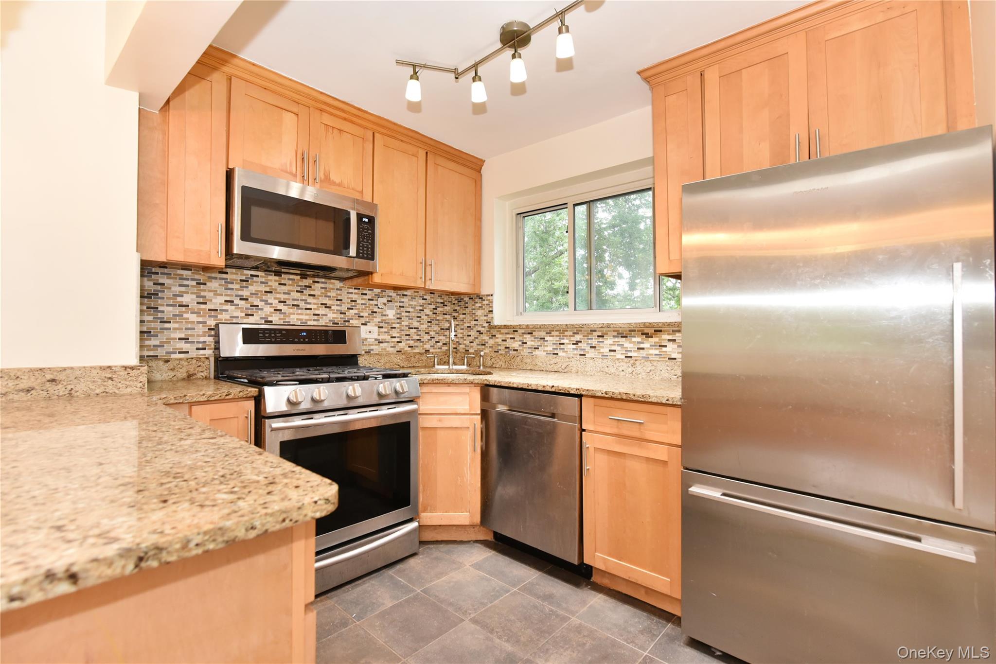111-05 66th Avenue Unit 2A, Forest Hills NY 11375