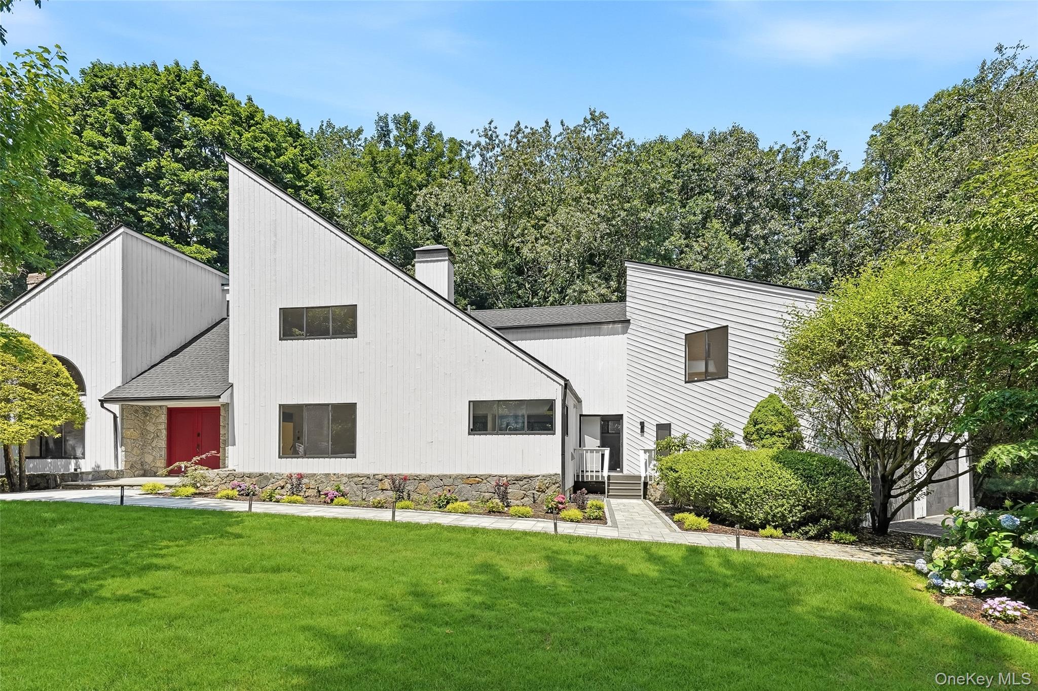 6 Harrows Lane, Purchase NY 10577