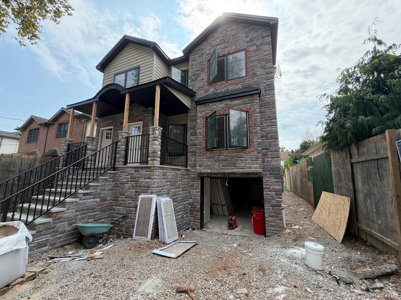 132 Hamden Avenue, Staten Island NY 10306