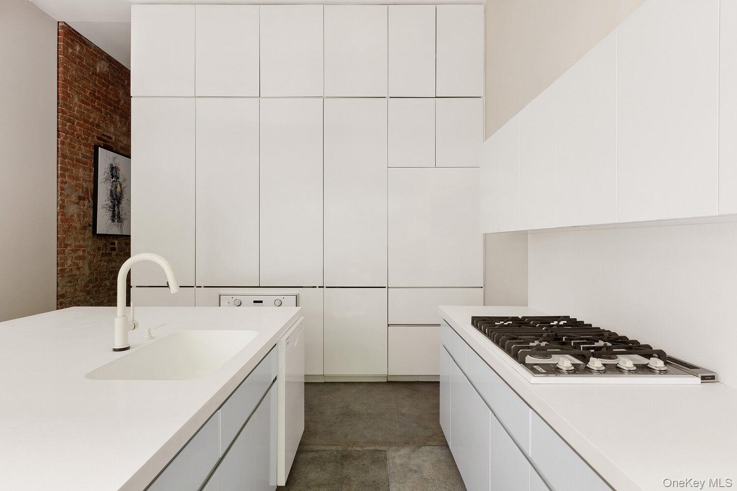 224 E 14TH Street Unit 1, Manhattan NY 10003
