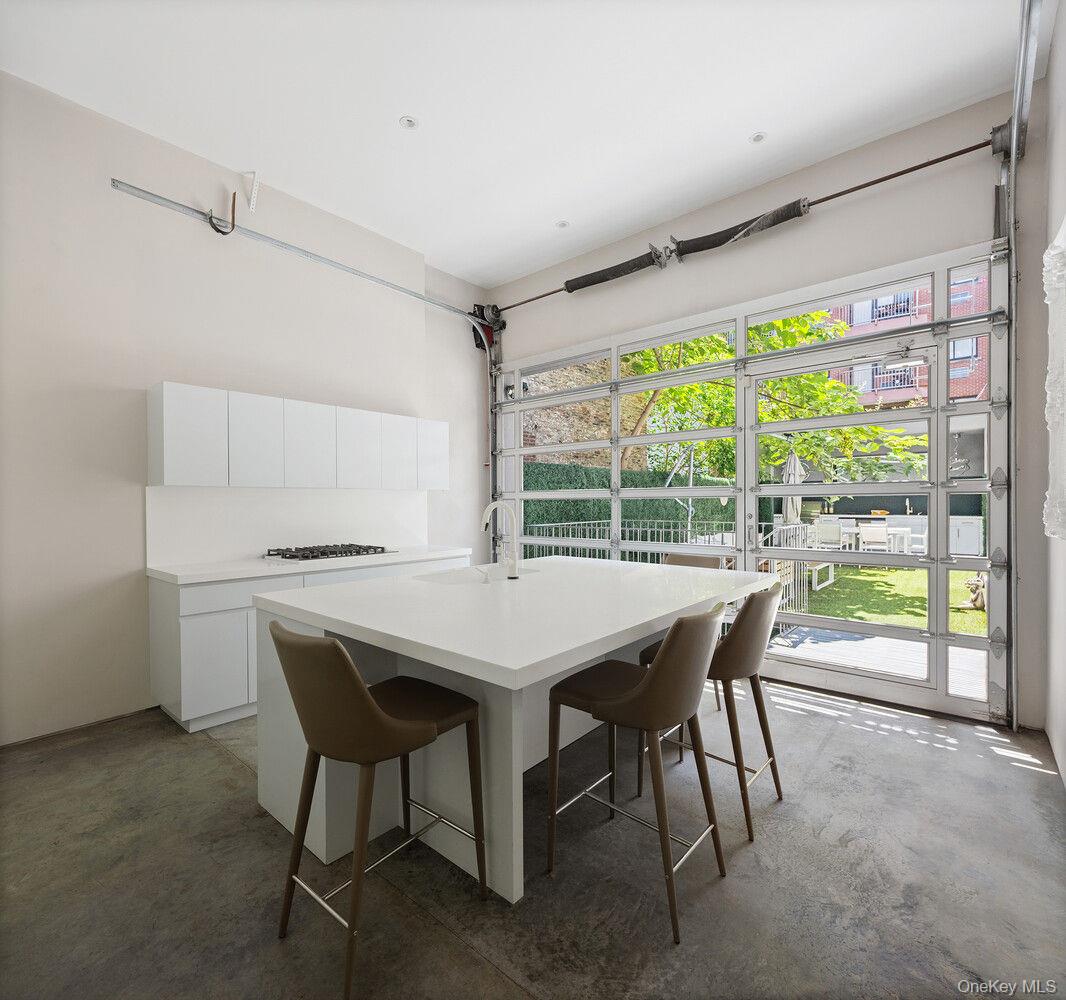224 E 14TH Street Unit 1, Manhattan NY 10003