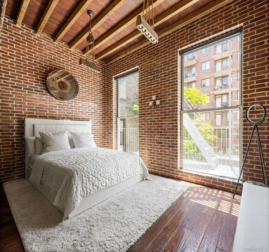 224 E 14TH Street Unit 1, Manhattan NY 10003