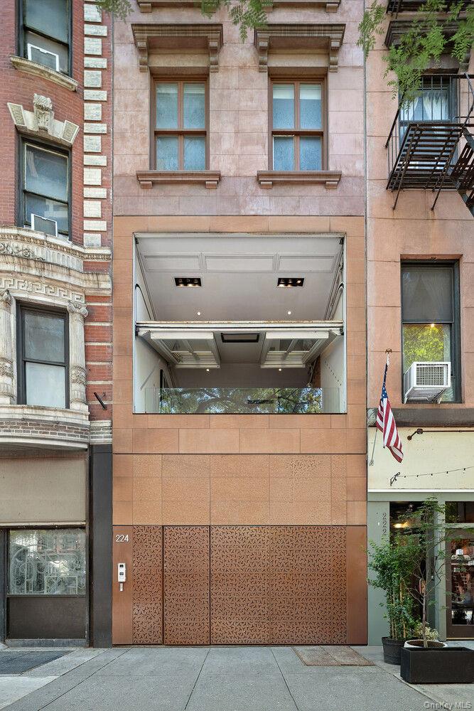 224 E 14TH Street Unit 1, Manhattan NY 10003