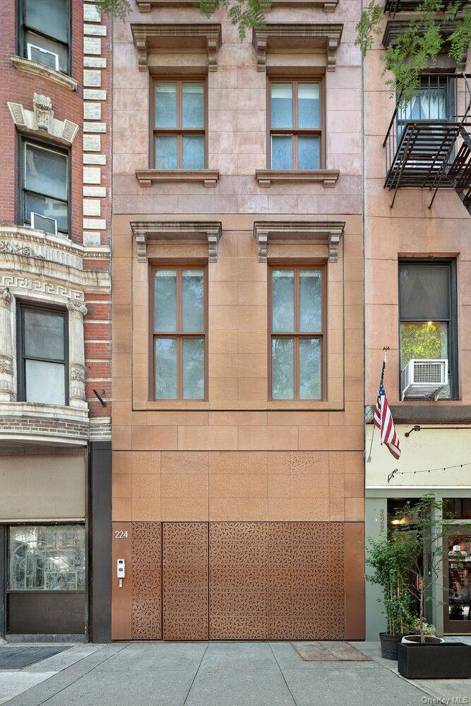 224 E 14TH Street Unit 1, Manhattan NY 10003