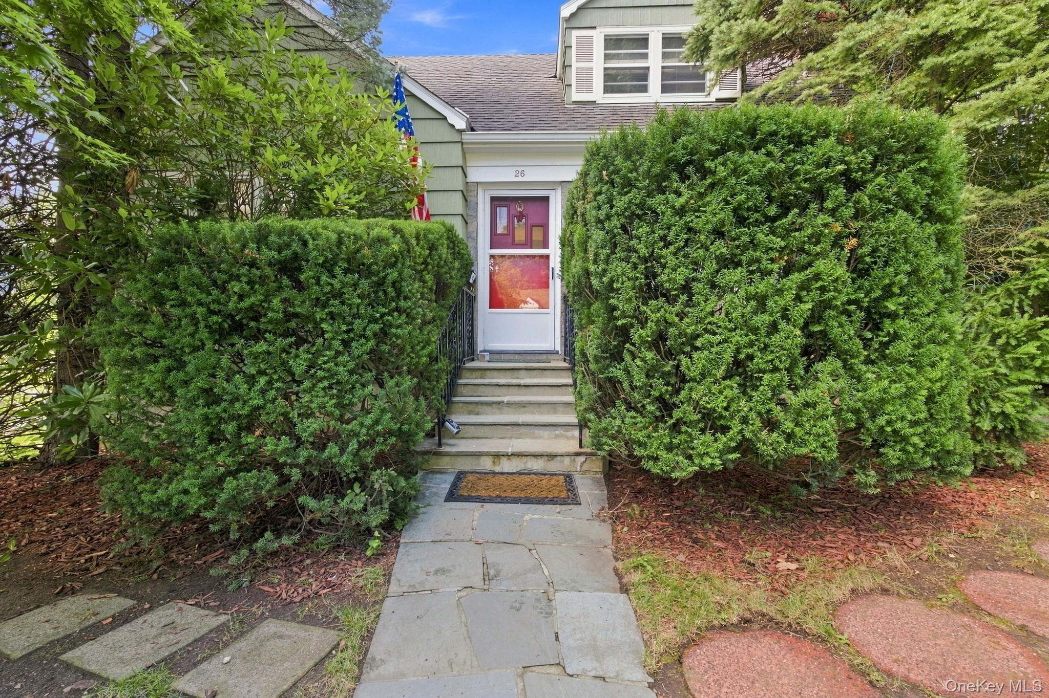 26 Reynolds Place, Scarsdale NY 10583
