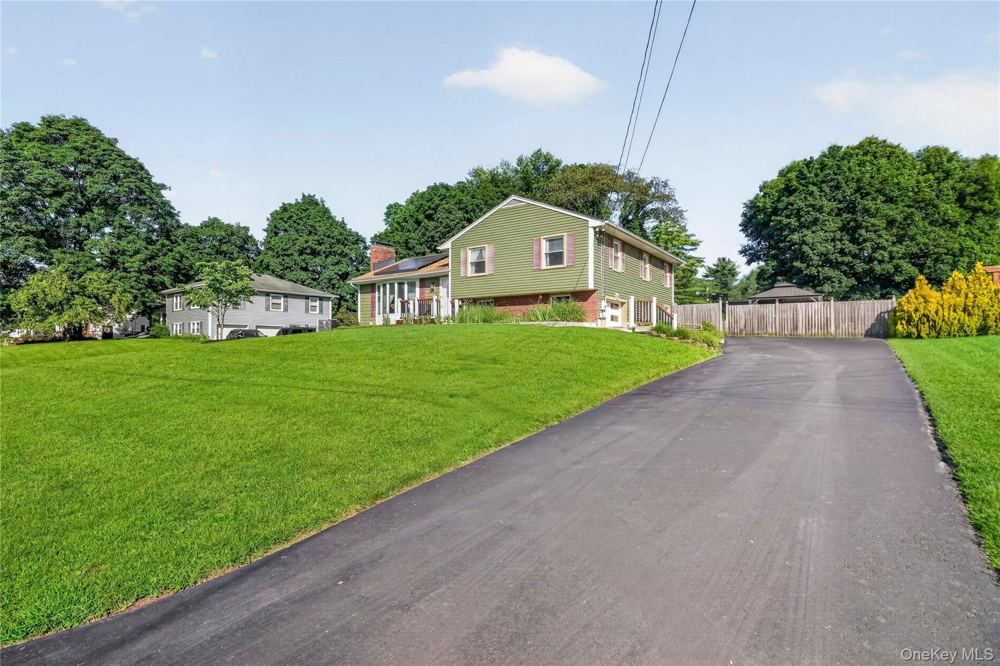 17 N Jackson Drive, Poughkeepsie NY 12603