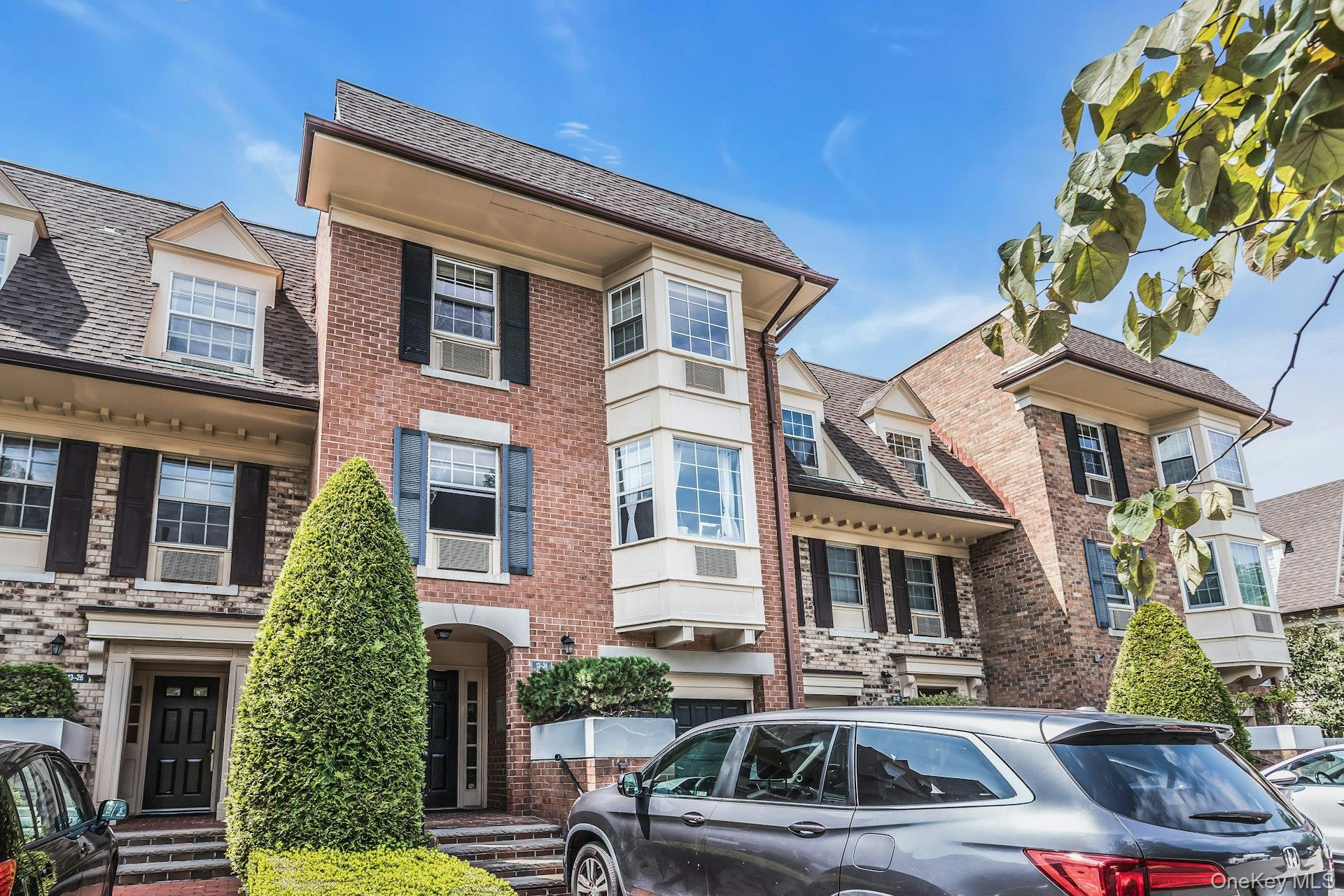 13-24 208th Place Unit 167-U, Bayside NY 11360