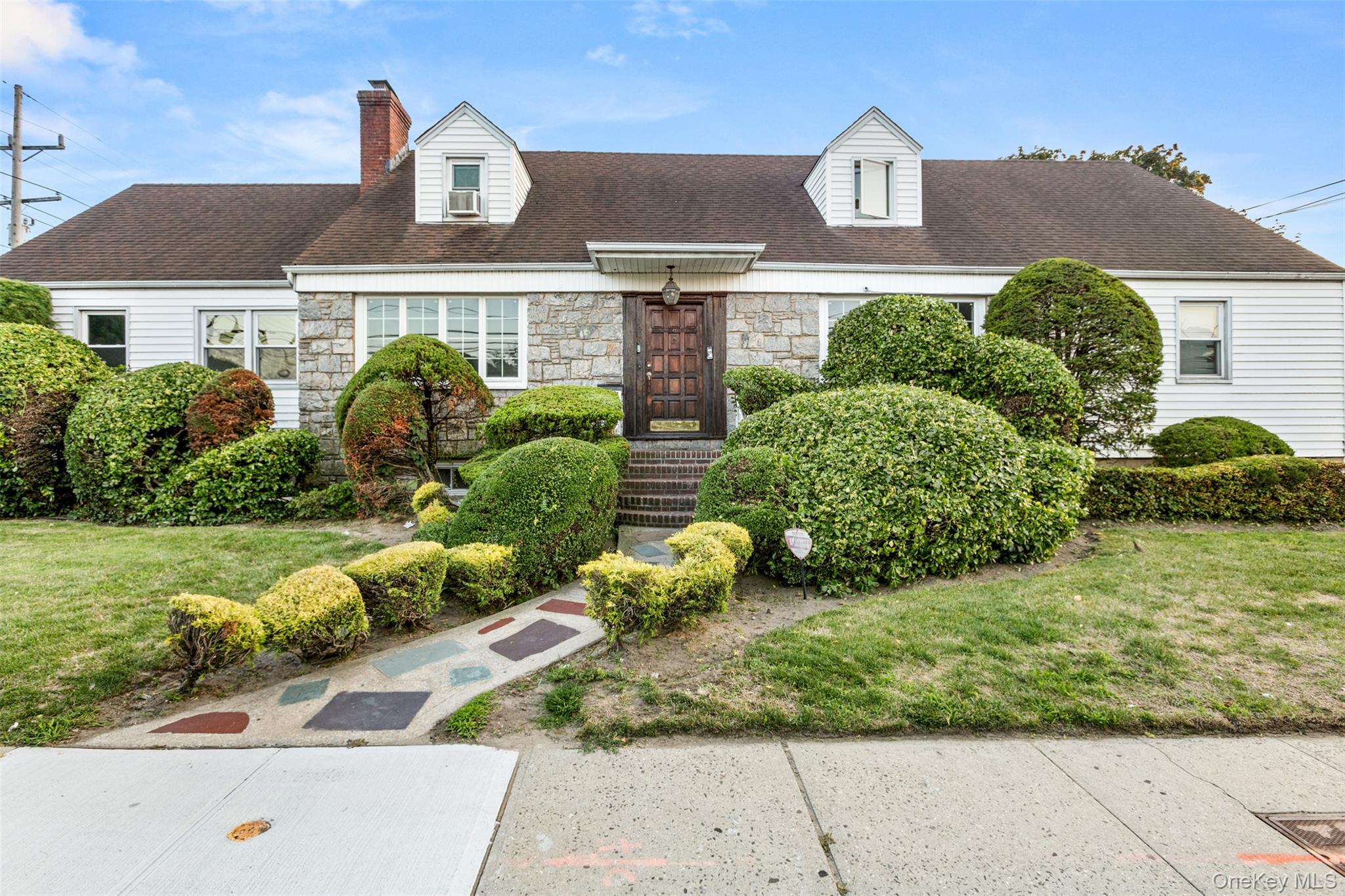 336 Scranton Avenue, Lynbrook NY 11563