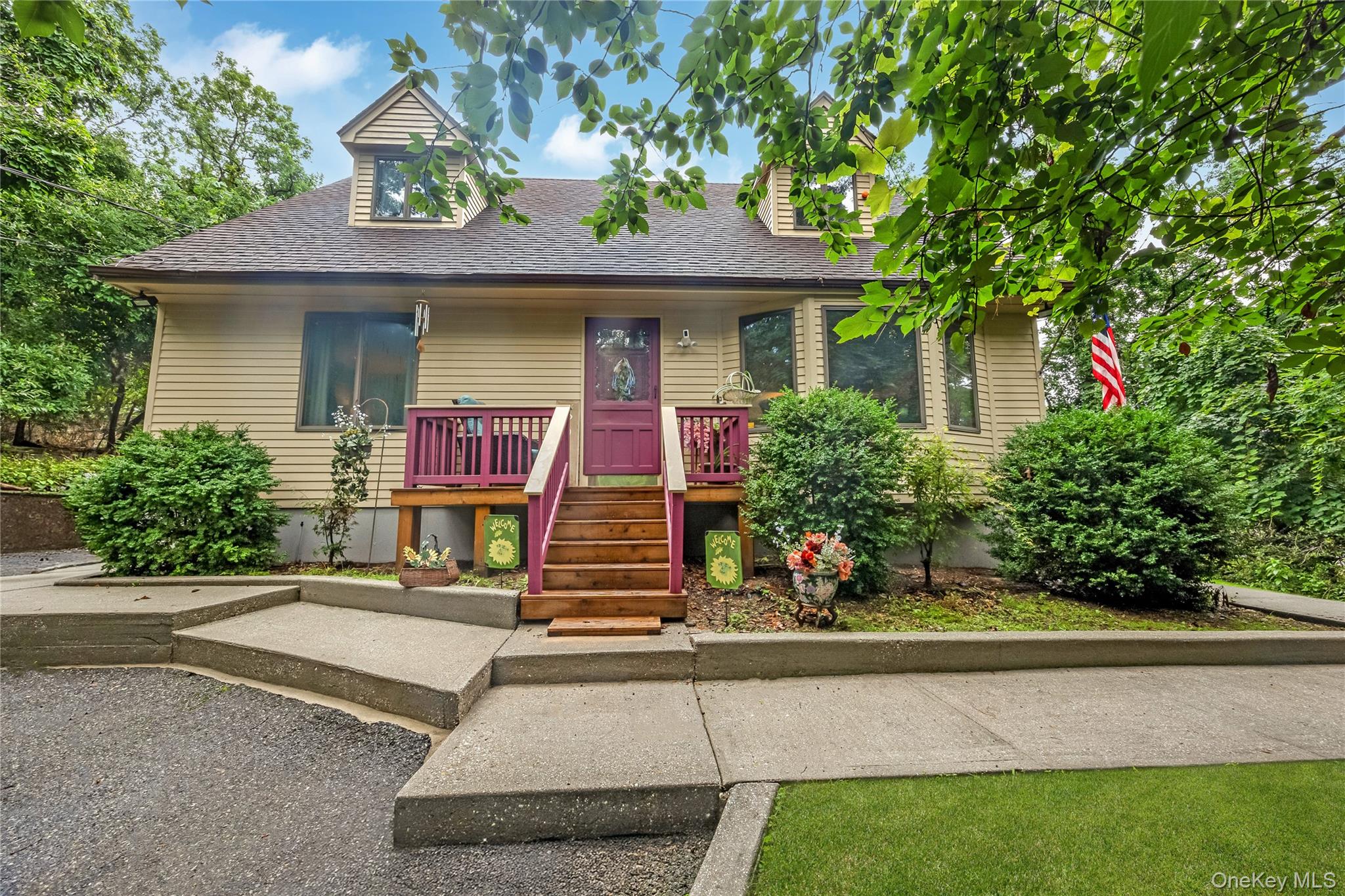 21 Sams Path, Rocky Point NY 11778