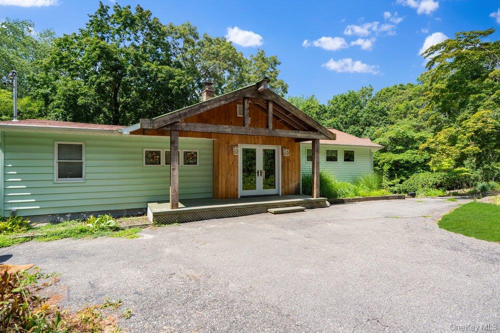 64 Sally Lane, Ridge NY 11961