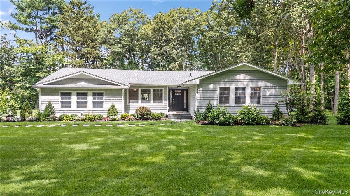23 Overlook Drive, Laurel Hollow NY 11791