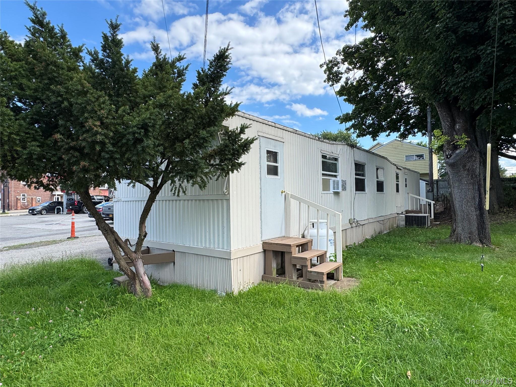 149 Schryver Street, Esopus NY 12429