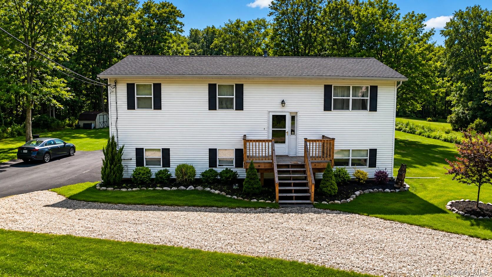 89 Quannacut Road, Pine Bush NY 12566