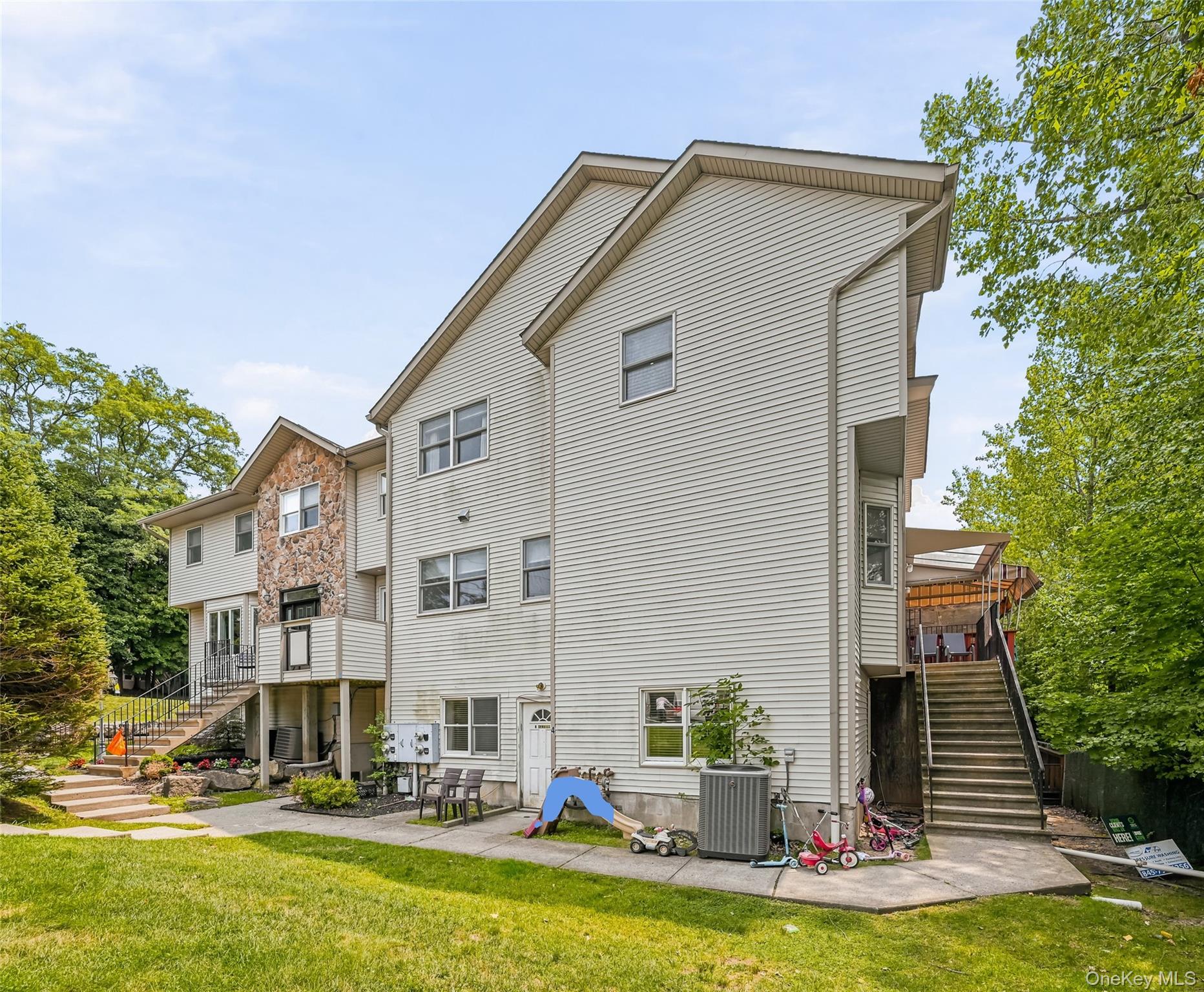 4 Spruill Court, Monsey NY 10952