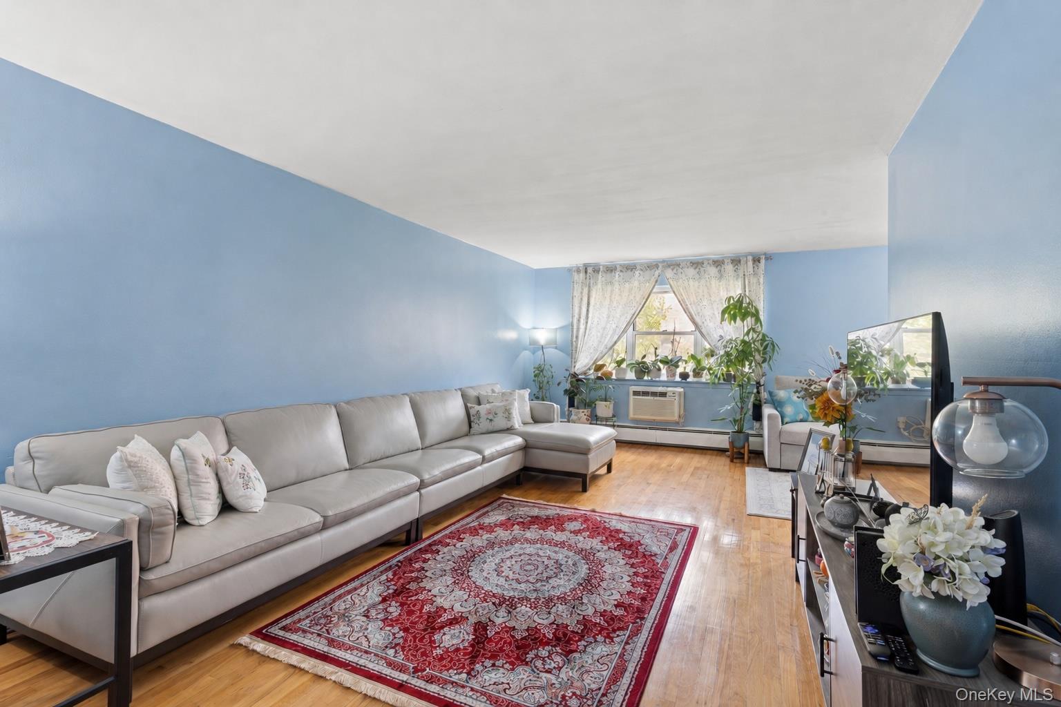 99-10 60th Avenue Unit 5B, Corona NY 11368