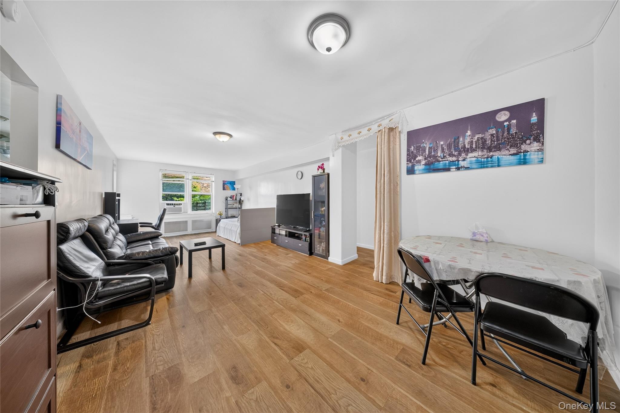 42-40 Bowne Street Unit 2K, Flushing NY 11355
