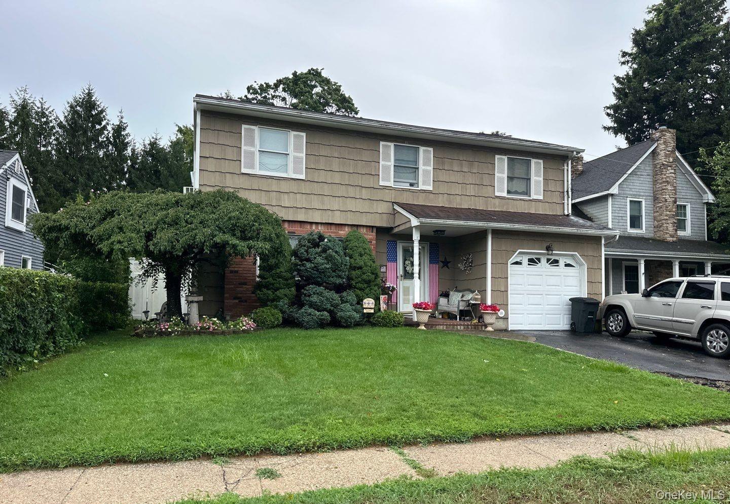 60A Maplewood Road, Huntington Station NY 11746
