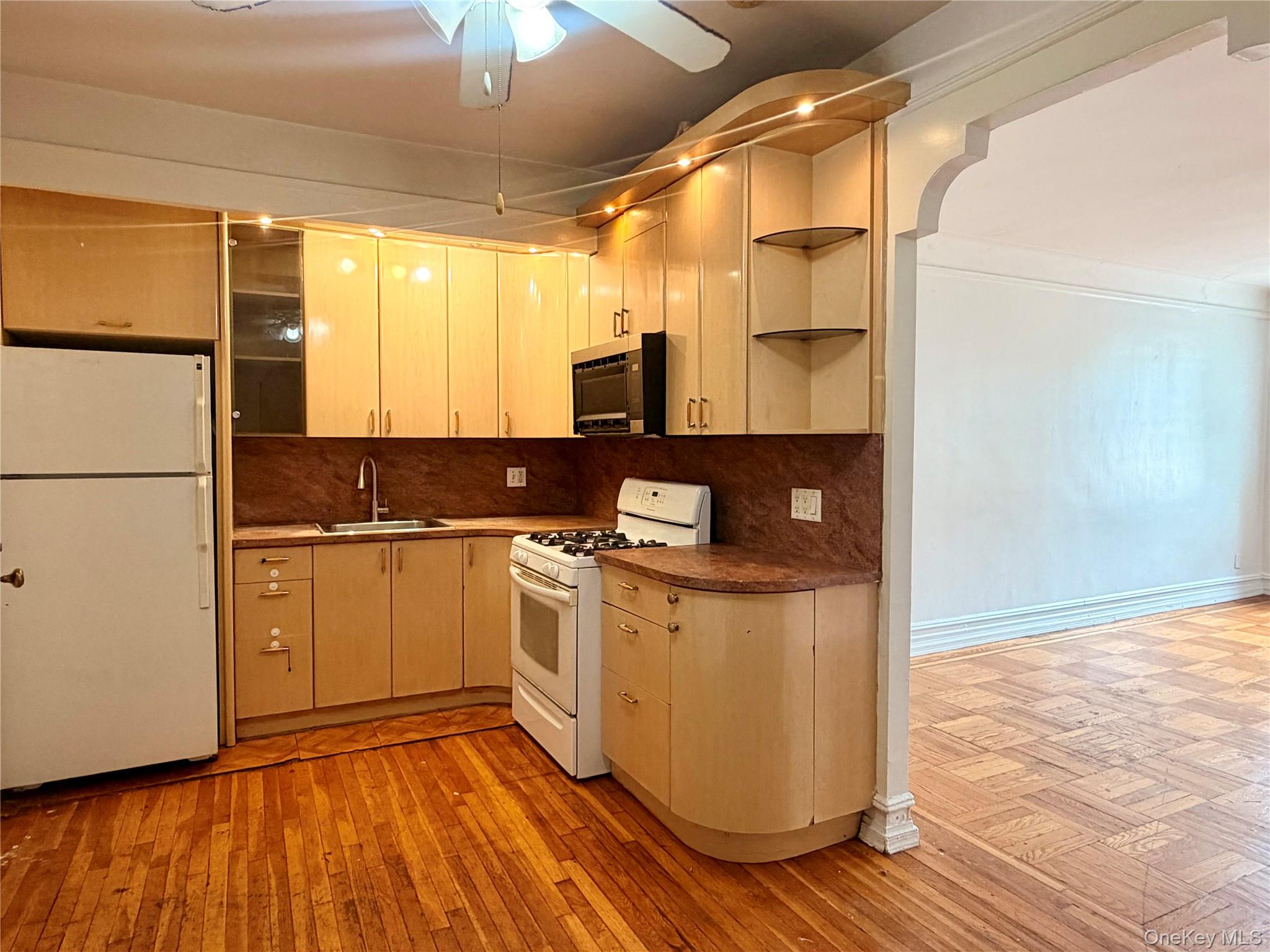 1717 Avenue N Unit 2K, Brooklyn NY 11230