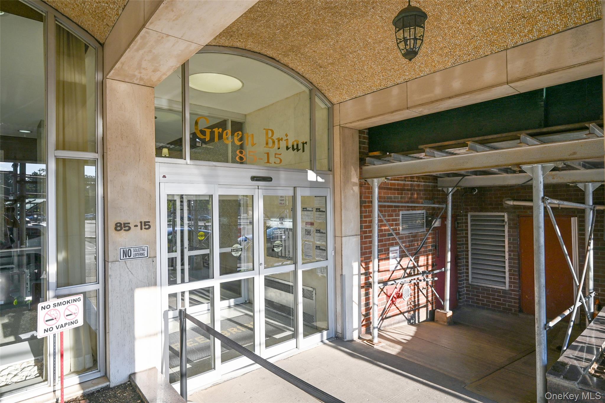 85-15 Main Street Unit 4I, Briarwood NY 11435